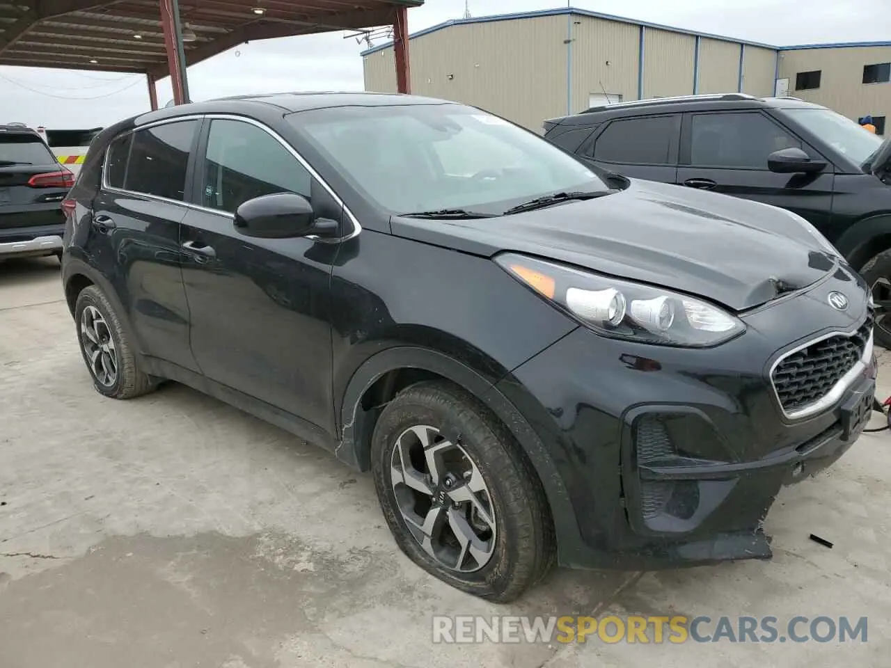 4 Photograph of a damaged car KNDPM3AC6L7793314 KIA SPORTAGE 2020