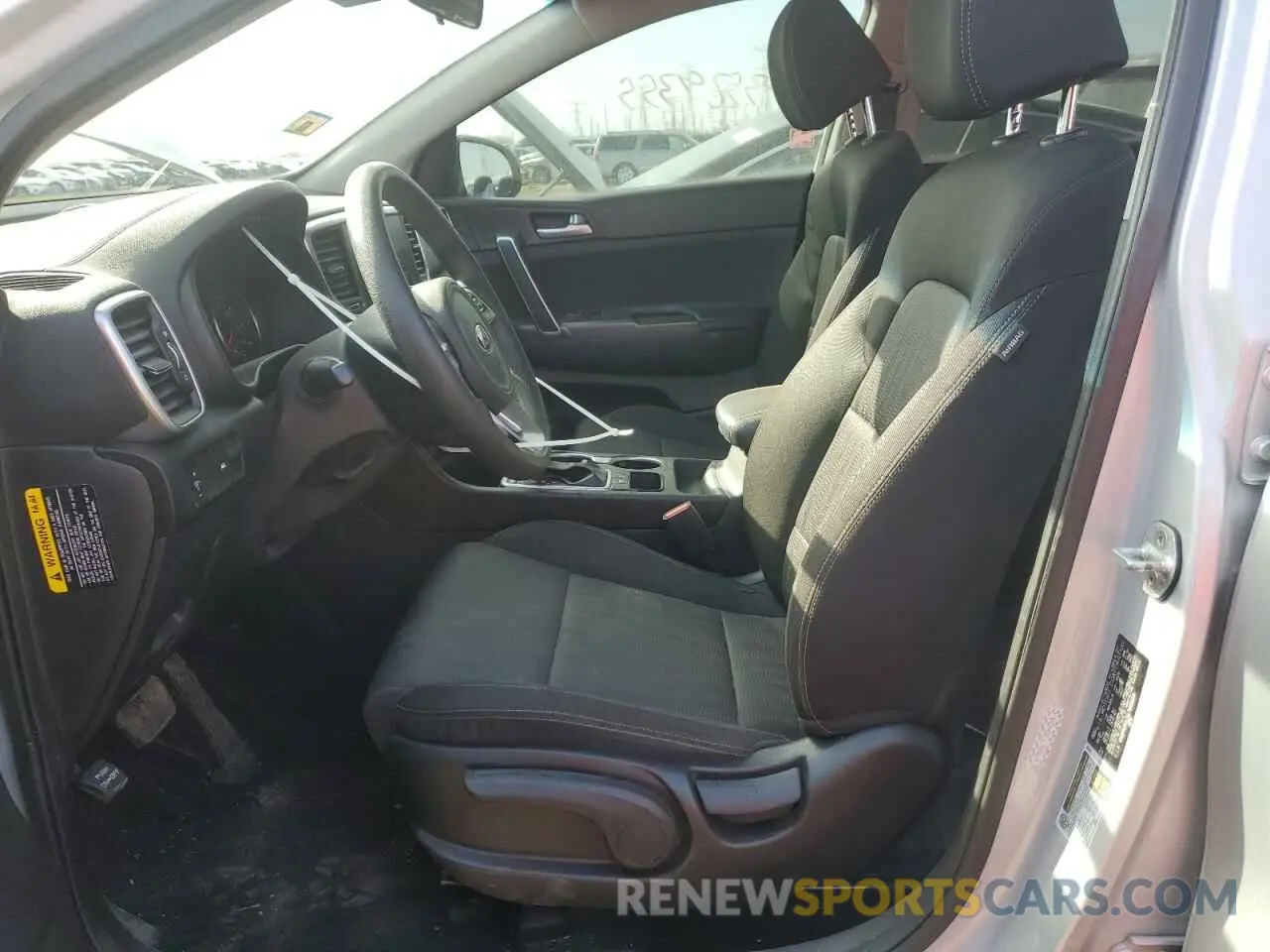 7 Photograph of a damaged car KNDPM3AC6L7805669 KIA SPORTAGE 2020