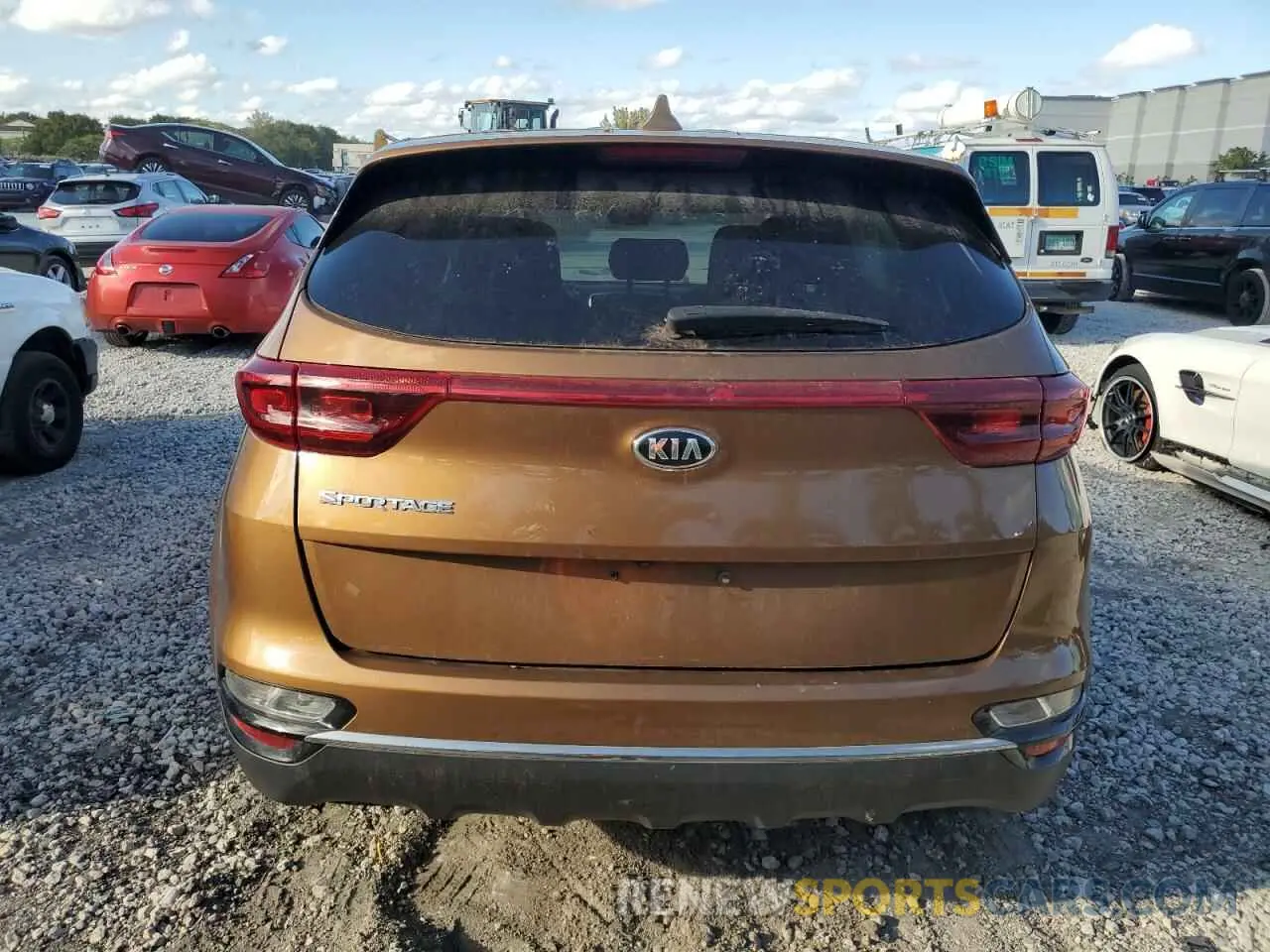 6 Photograph of a damaged car KNDPM3AC7L7637055 KIA SPORTAGE 2020