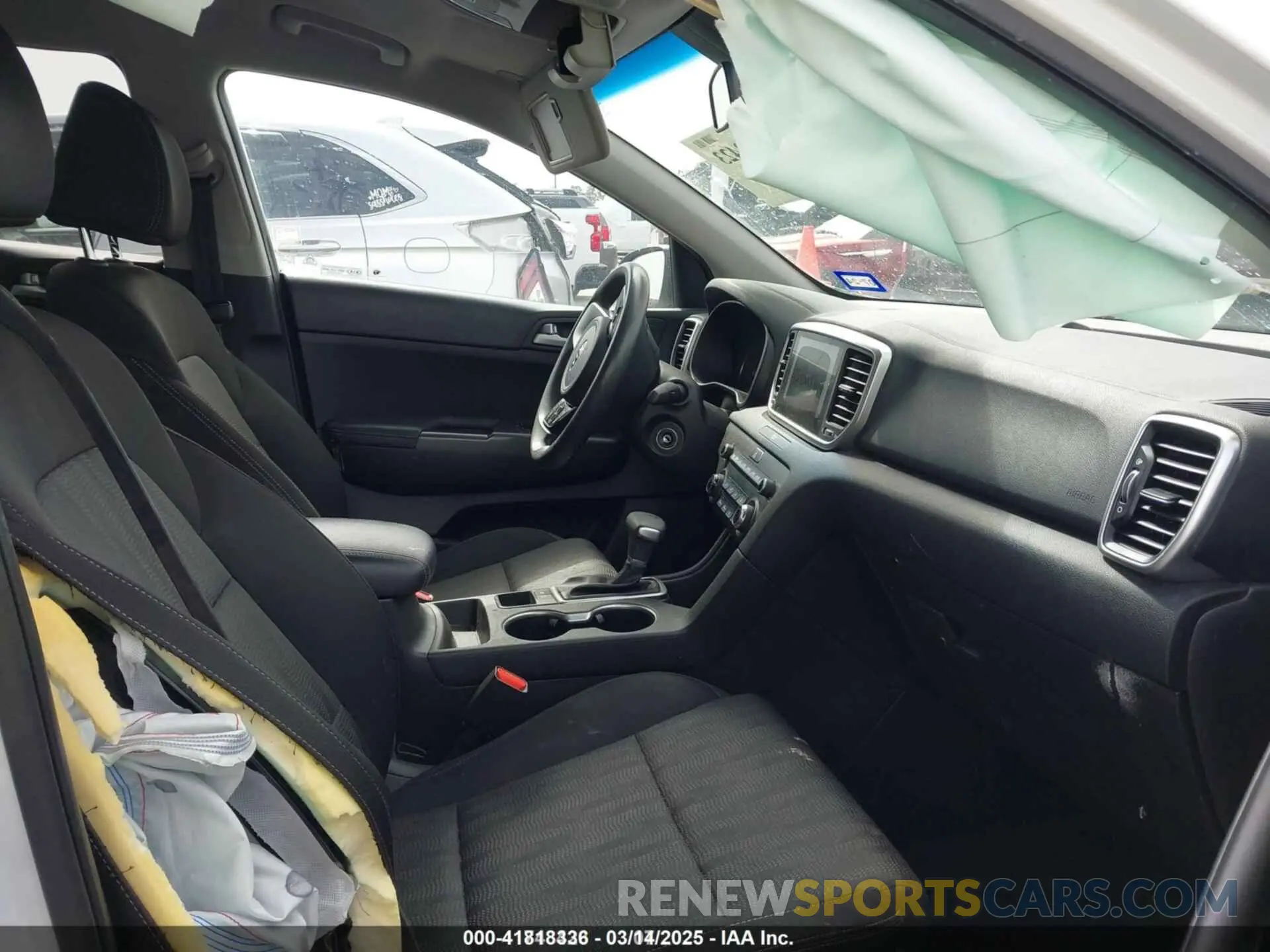 5 Photograph of a damaged car KNDPM3AC7L7652493 KIA SPORTAGE 2020