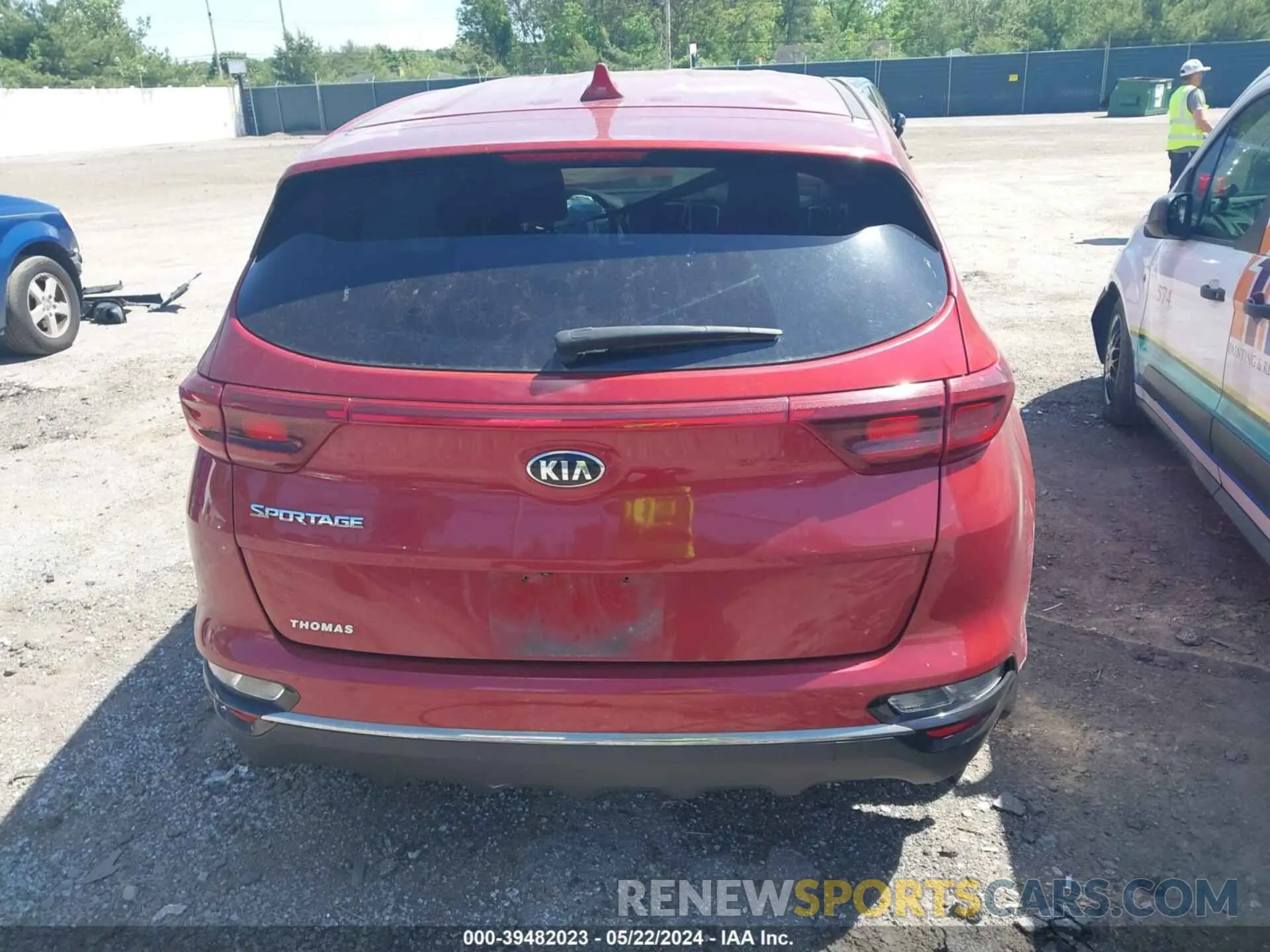 17 Photograph of a damaged car KNDPM3AC7L7667964 KIA SPORTAGE 2020