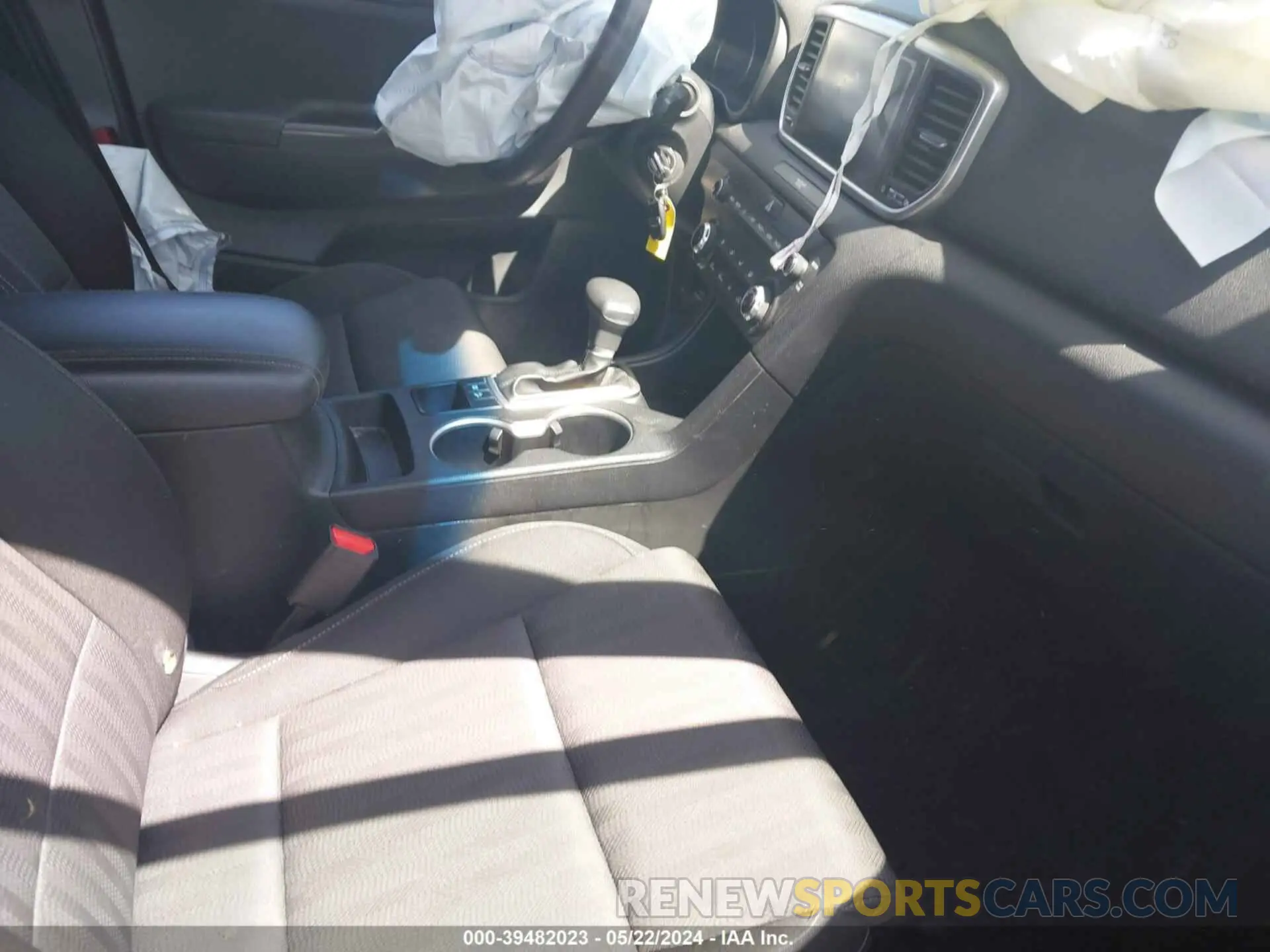 5 Photograph of a damaged car KNDPM3AC7L7667964 KIA SPORTAGE 2020