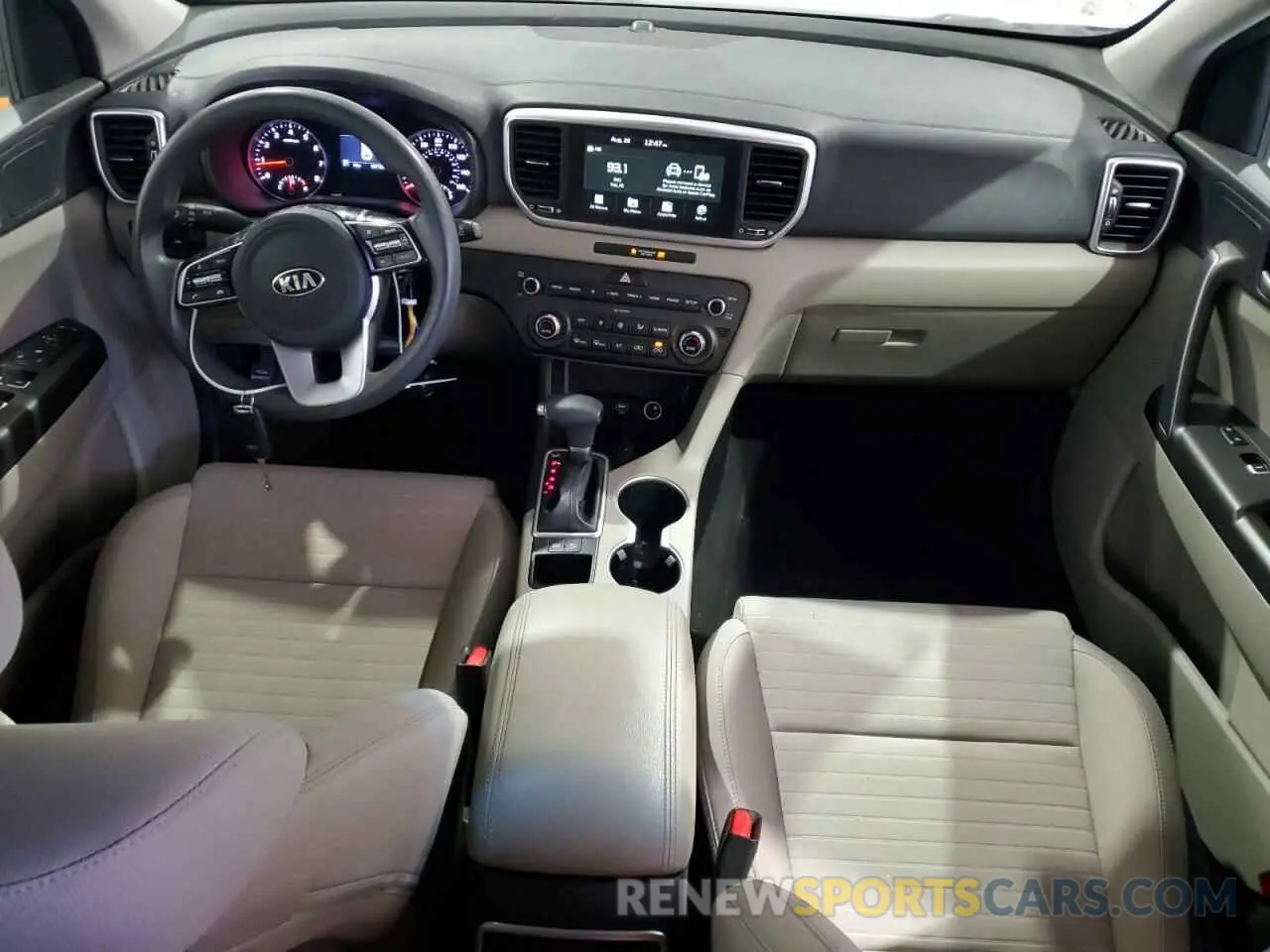 8 Photograph of a damaged car KNDPM3AC7L7700543 KIA SPORTAGE 2020