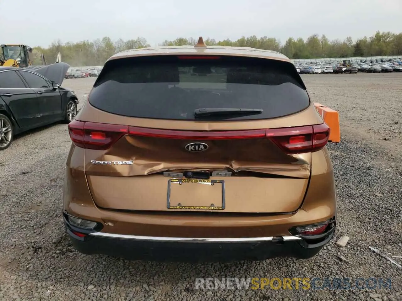 6 Photograph of a damaged car KNDPM3AC7L7711378 KIA SPORTAGE 2020