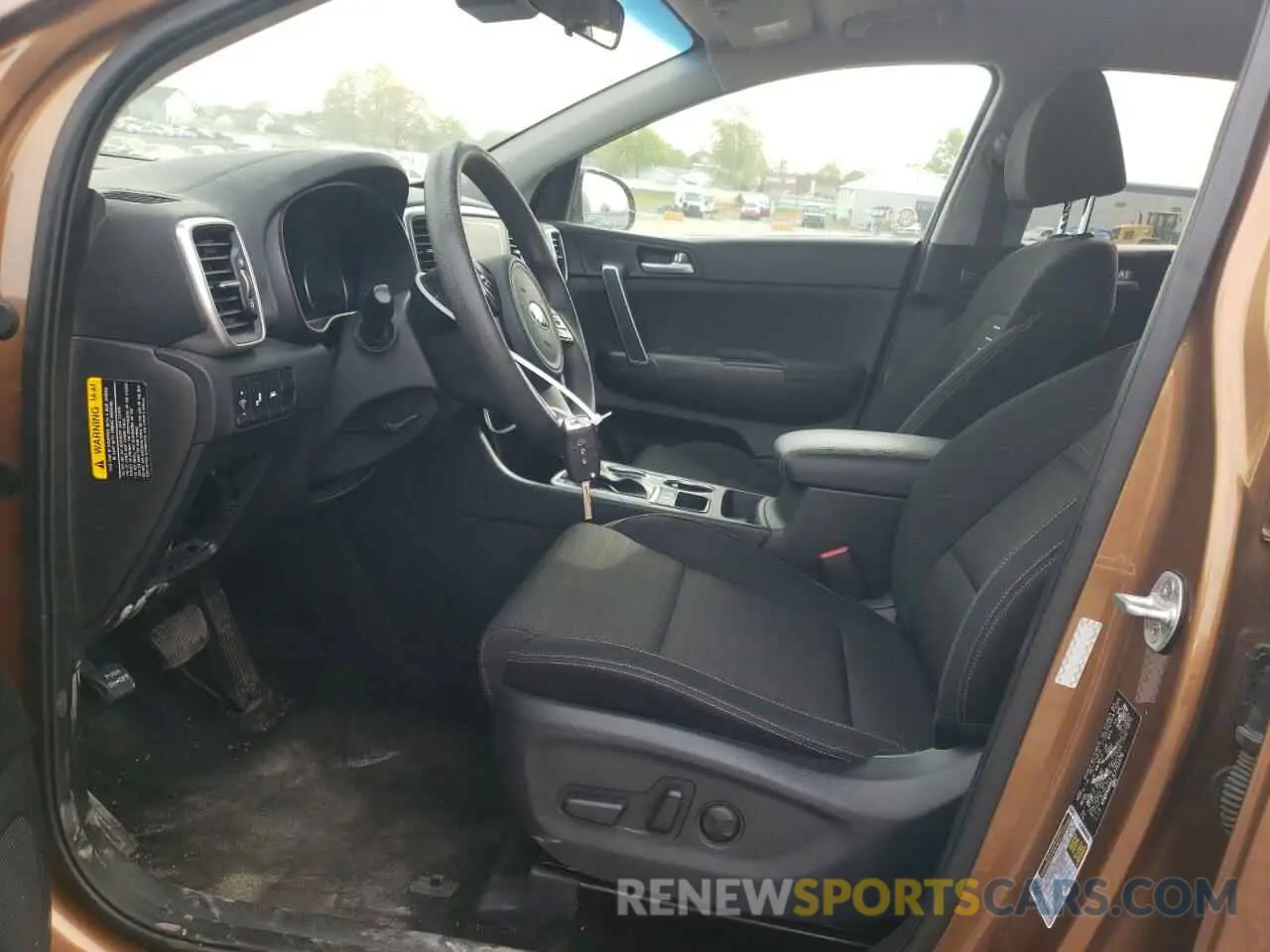 7 Photograph of a damaged car KNDPM3AC7L7711378 KIA SPORTAGE 2020