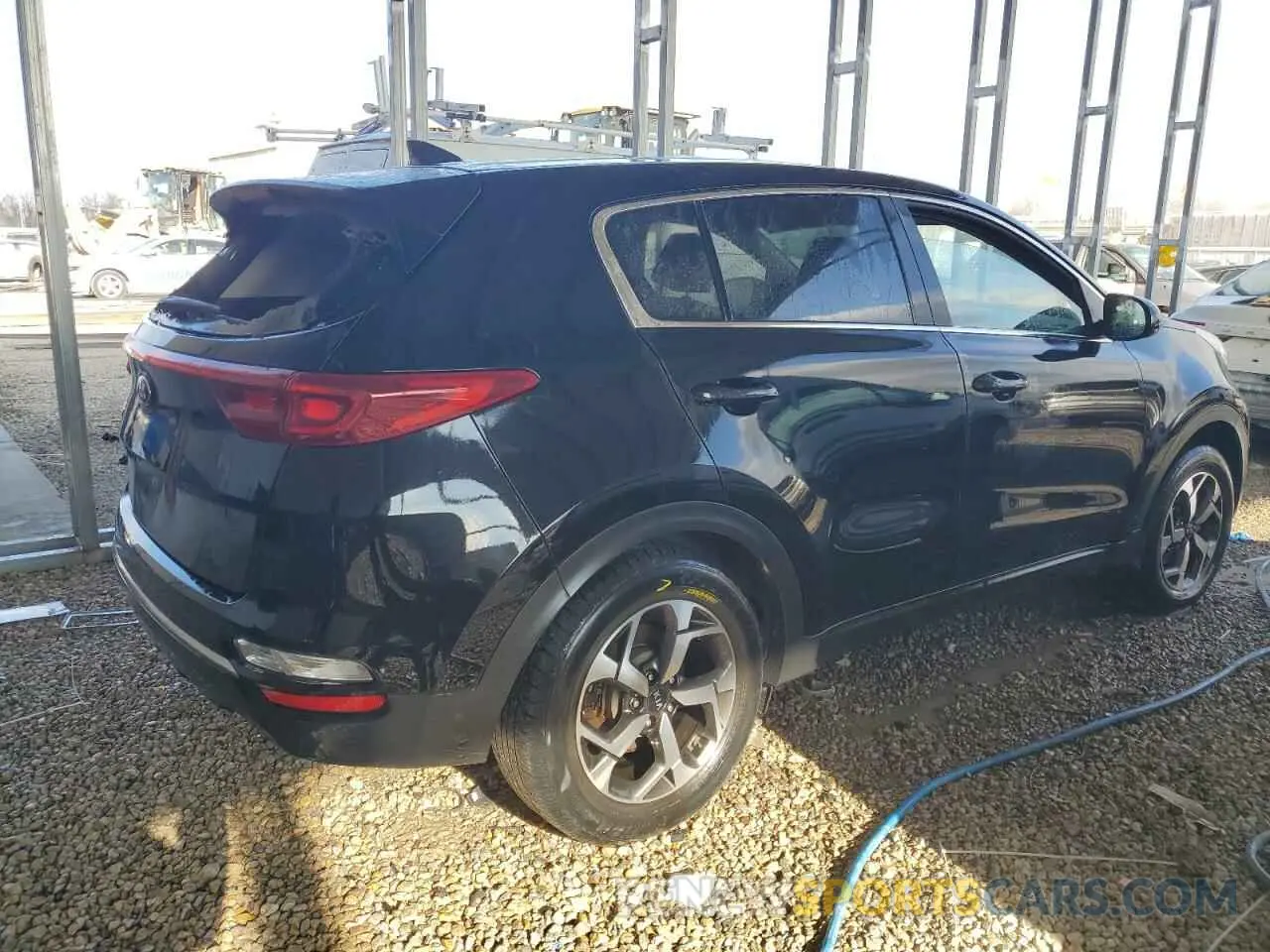 3 Photograph of a damaged car KNDPM3AC7L7716063 KIA SPORTAGE 2020