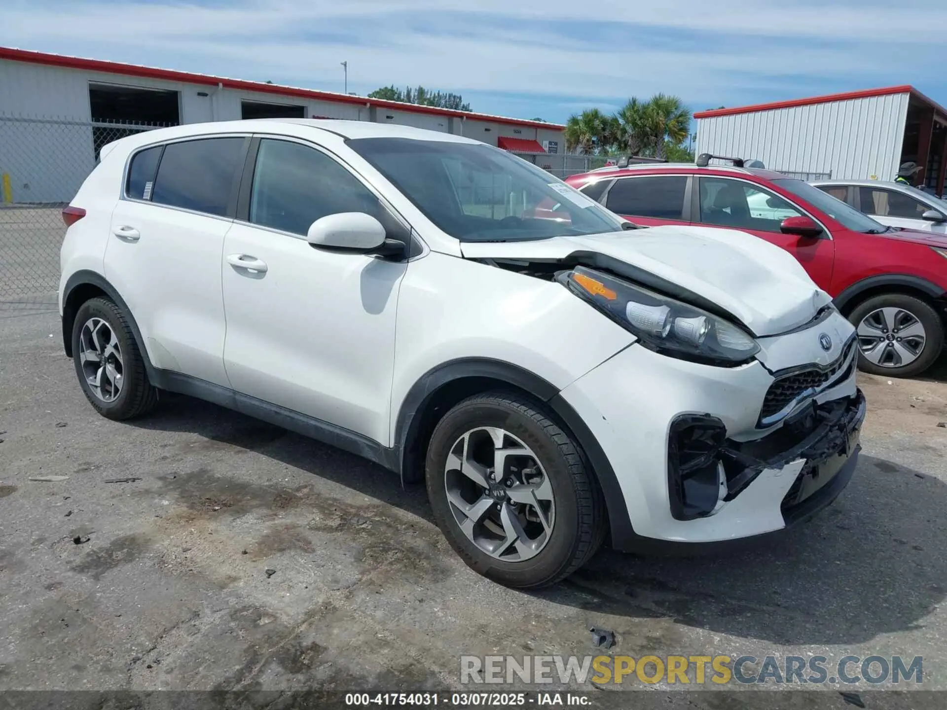 1 Photograph of a damaged car KNDPM3AC7L7723952 KIA SPORTAGE 2020