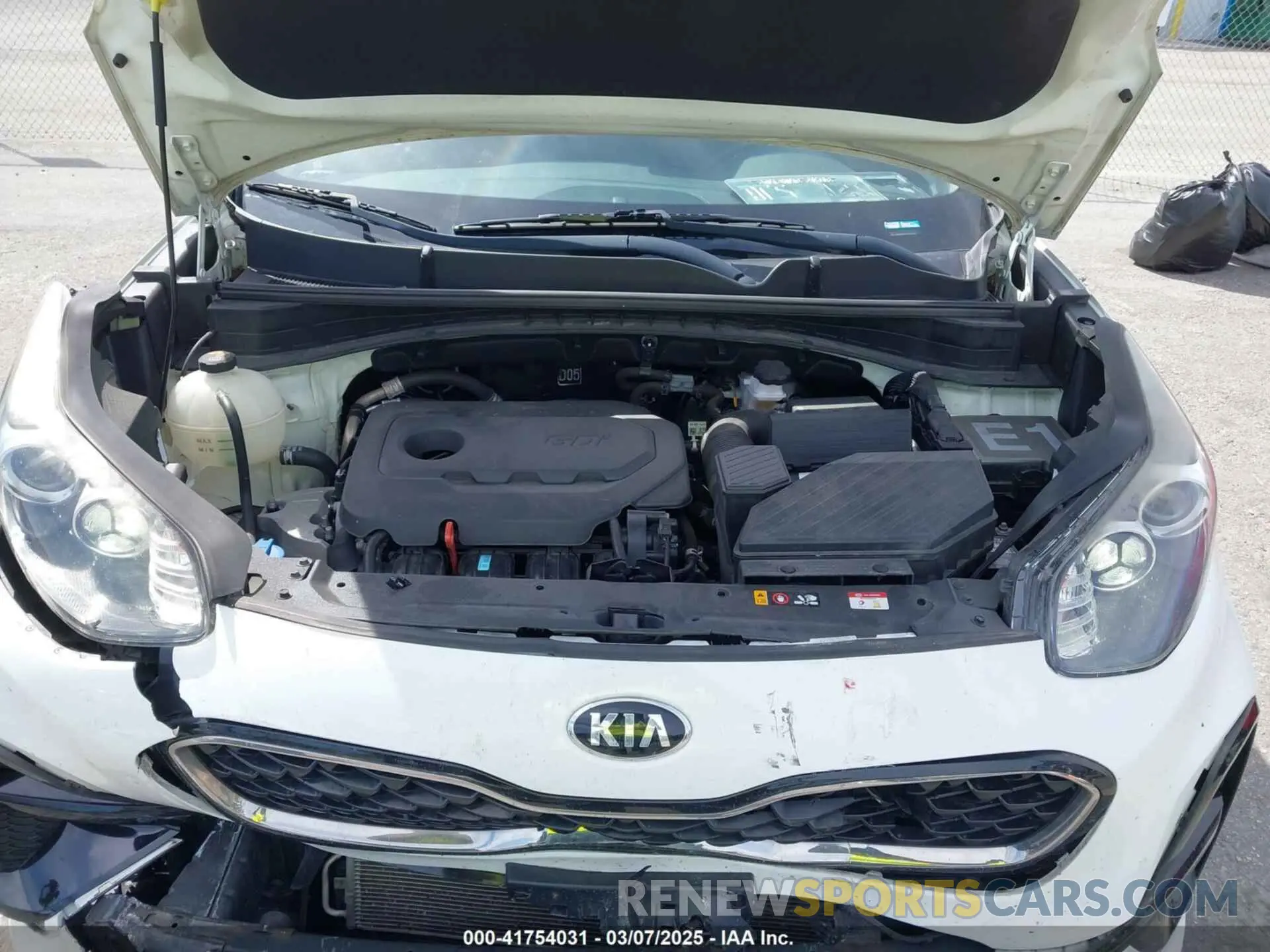 10 Photograph of a damaged car KNDPM3AC7L7723952 KIA SPORTAGE 2020