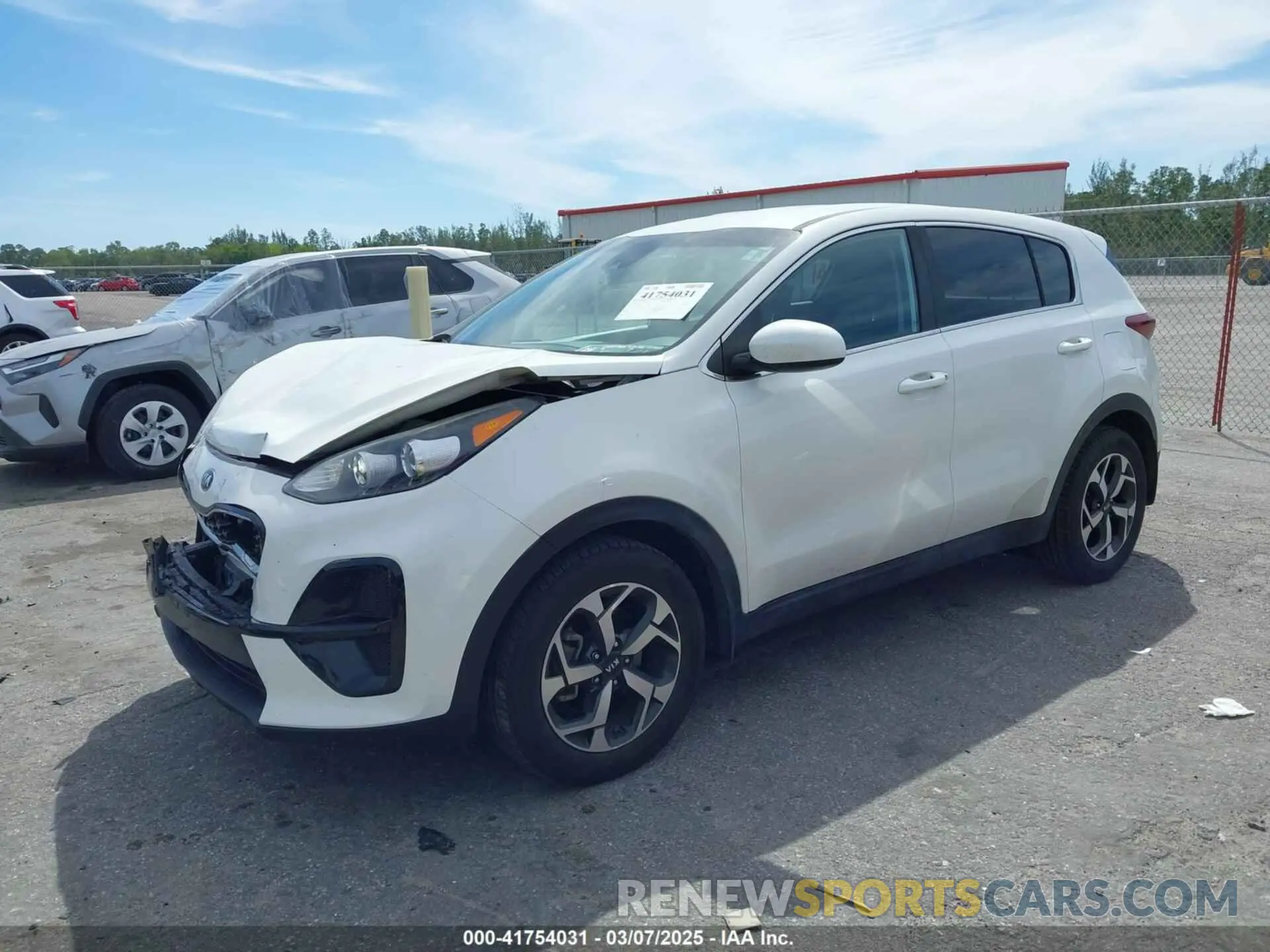 2 Photograph of a damaged car KNDPM3AC7L7723952 KIA SPORTAGE 2020