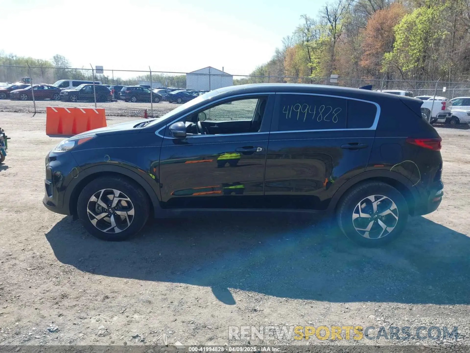 15 Photograph of a damaged car KNDPM3AC7L7728195 KIA SPORTAGE 2020
