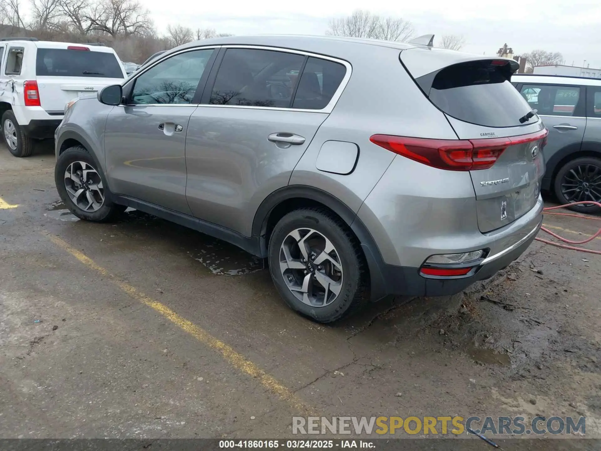 3 Photograph of a damaged car KNDPM3AC7L7756479 KIA SPORTAGE 2020