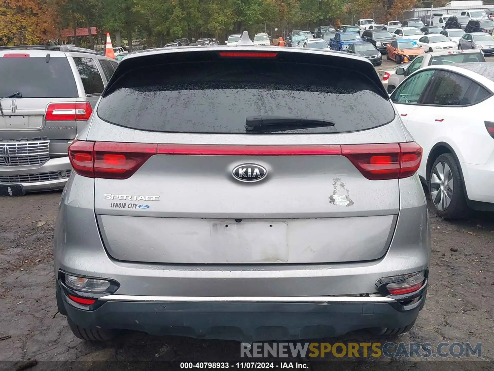 16 Photograph of a damaged car KNDPM3AC7L7761472 KIA SPORTAGE 2020