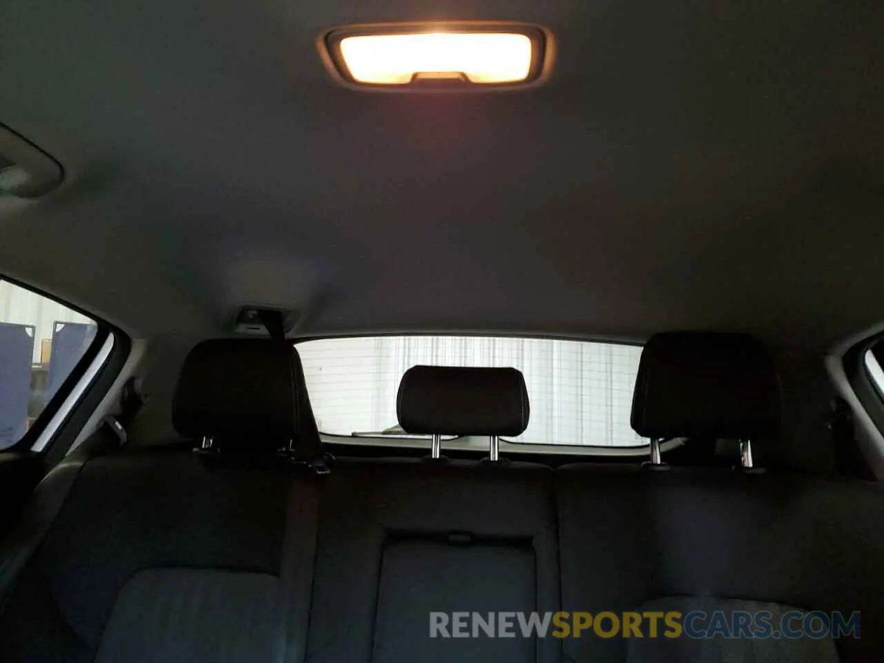 10 Photograph of a damaged car KNDPM3AC7L7784072 KIA SPORTAGE 2020
