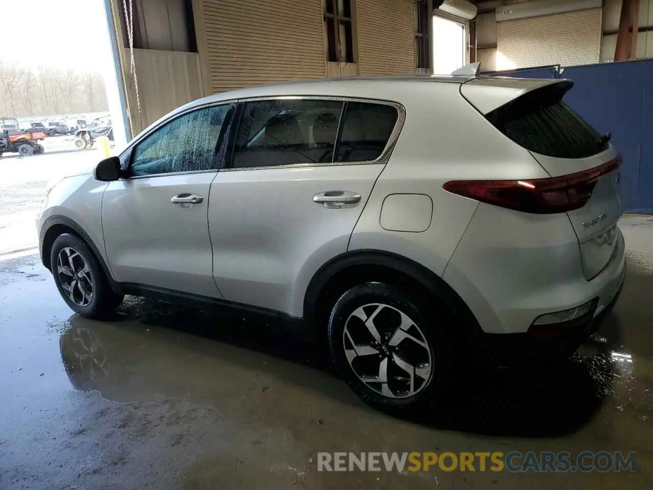 2 Photograph of a damaged car KNDPM3AC7L7784072 KIA SPORTAGE 2020