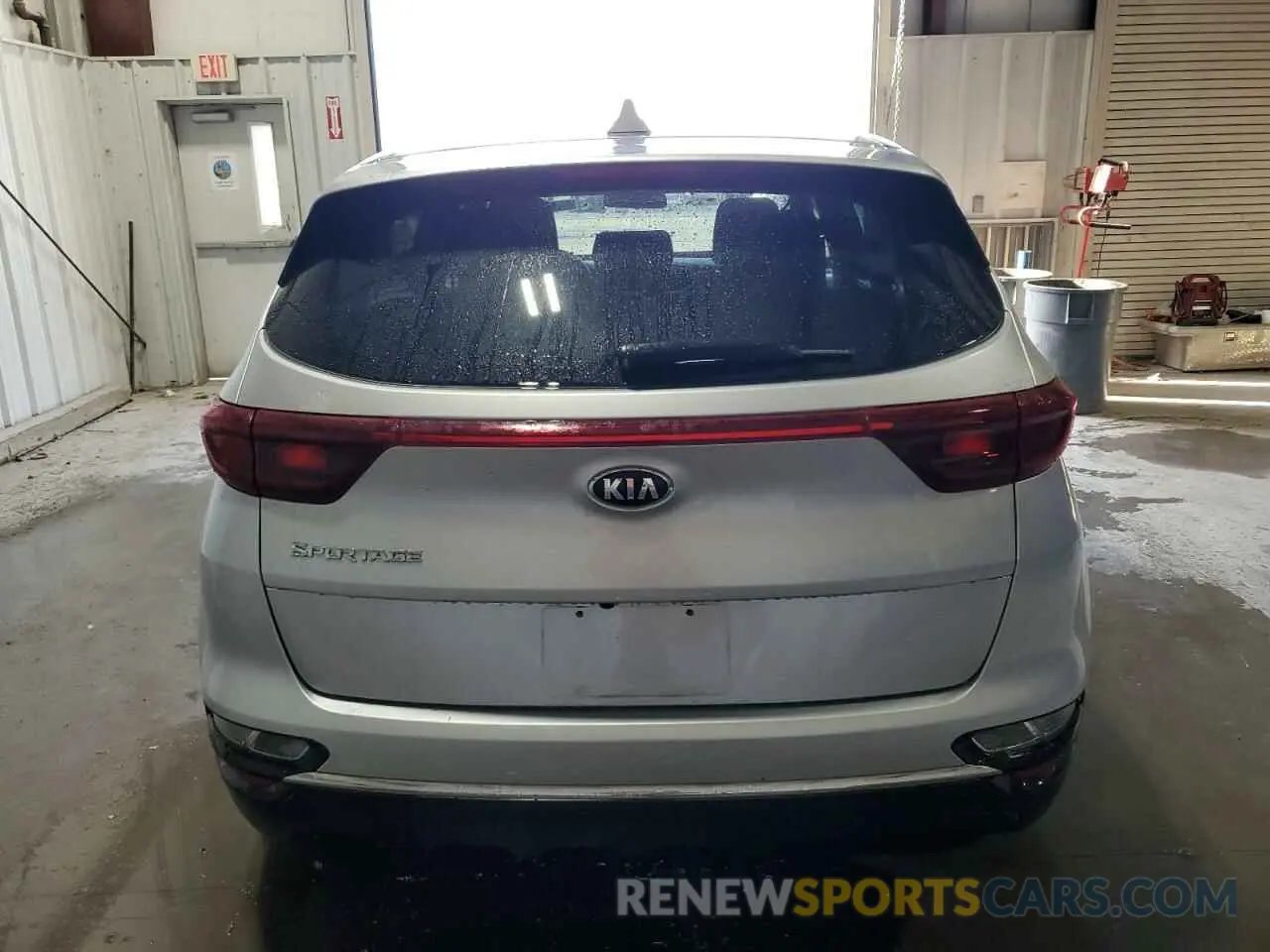 6 Photograph of a damaged car KNDPM3AC7L7784072 KIA SPORTAGE 2020
