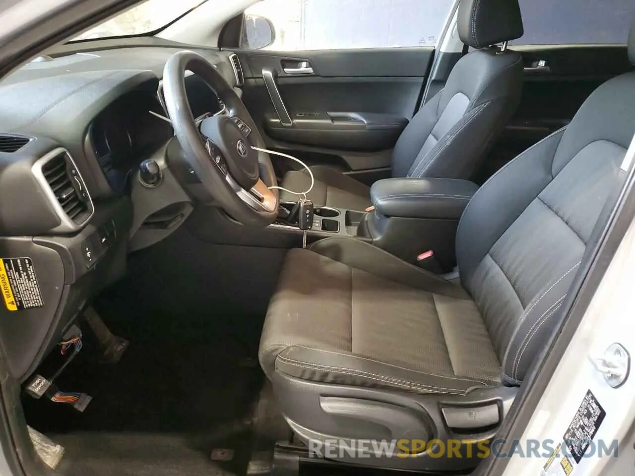 7 Photograph of a damaged car KNDPM3AC7L7784072 KIA SPORTAGE 2020