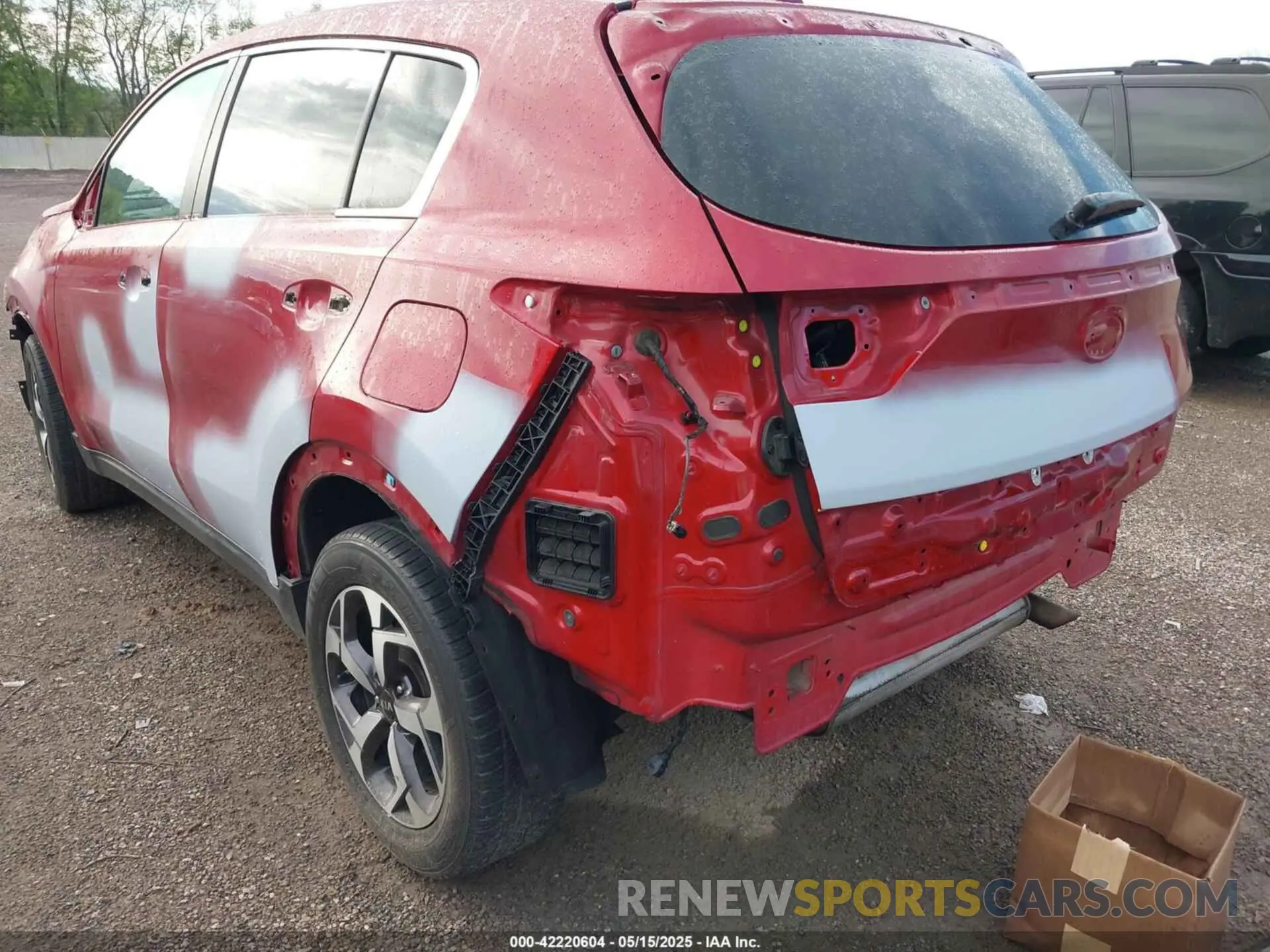 21 Photograph of a damaged car KNDPM3AC7L7791653 KIA SPORTAGE 2020
