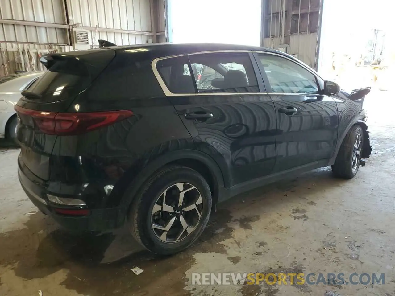 3 Photograph of a damaged car KNDPM3AC7L7799316 KIA SPORTAGE 2020