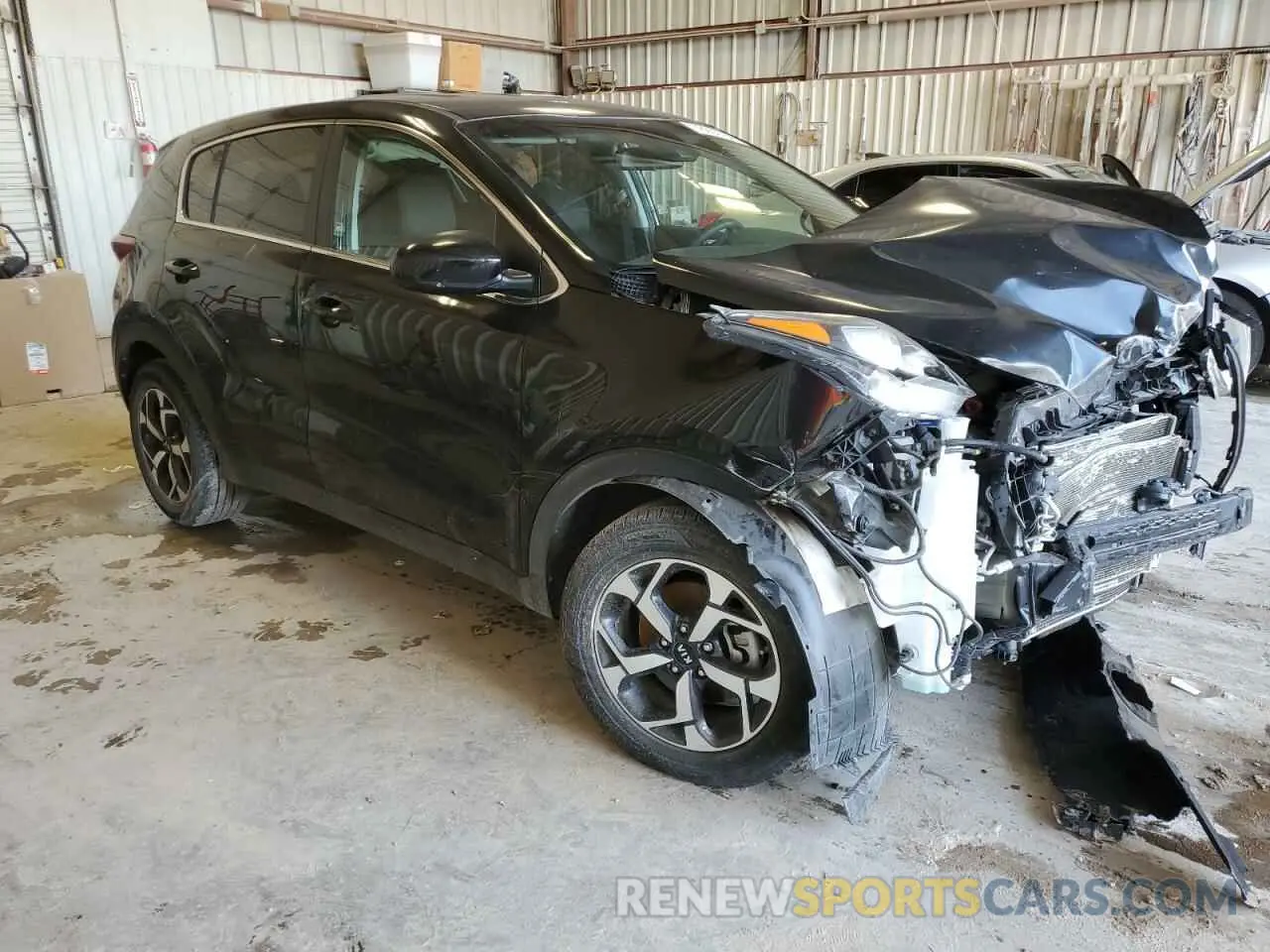 4 Photograph of a damaged car KNDPM3AC7L7799316 KIA SPORTAGE 2020