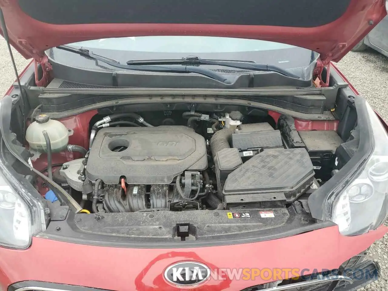 12 Photograph of a damaged car KNDPM3AC7L7808130 KIA SPORTAGE 2020