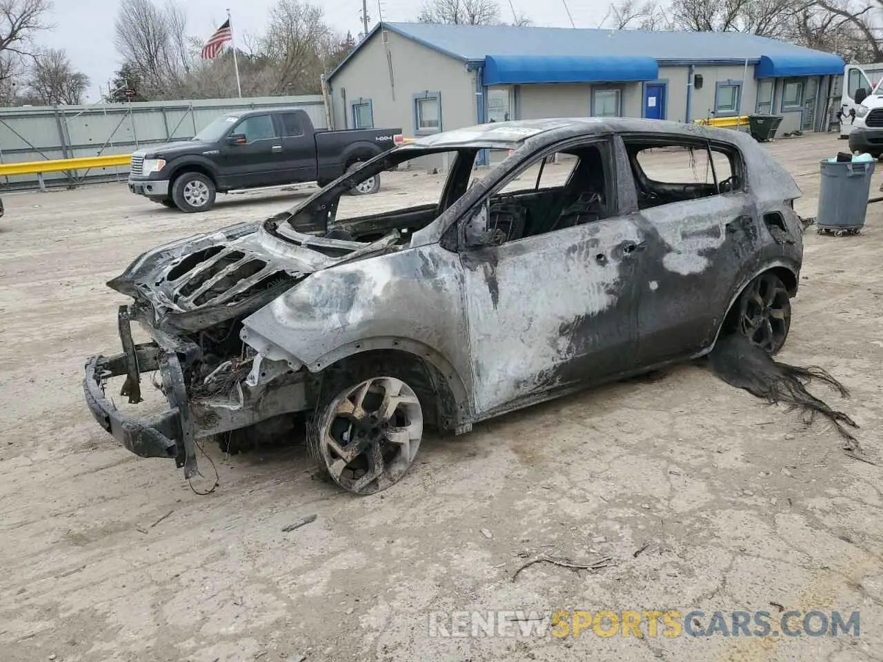 1 Photograph of a damaged car KNDPM3AC7L7824554 KIA SPORTAGE 2020