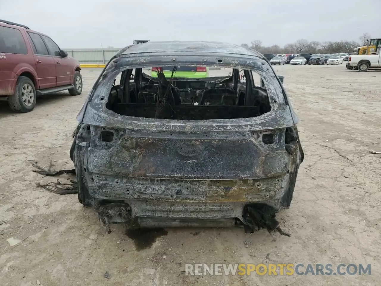 6 Photograph of a damaged car KNDPM3AC7L7824554 KIA SPORTAGE 2020