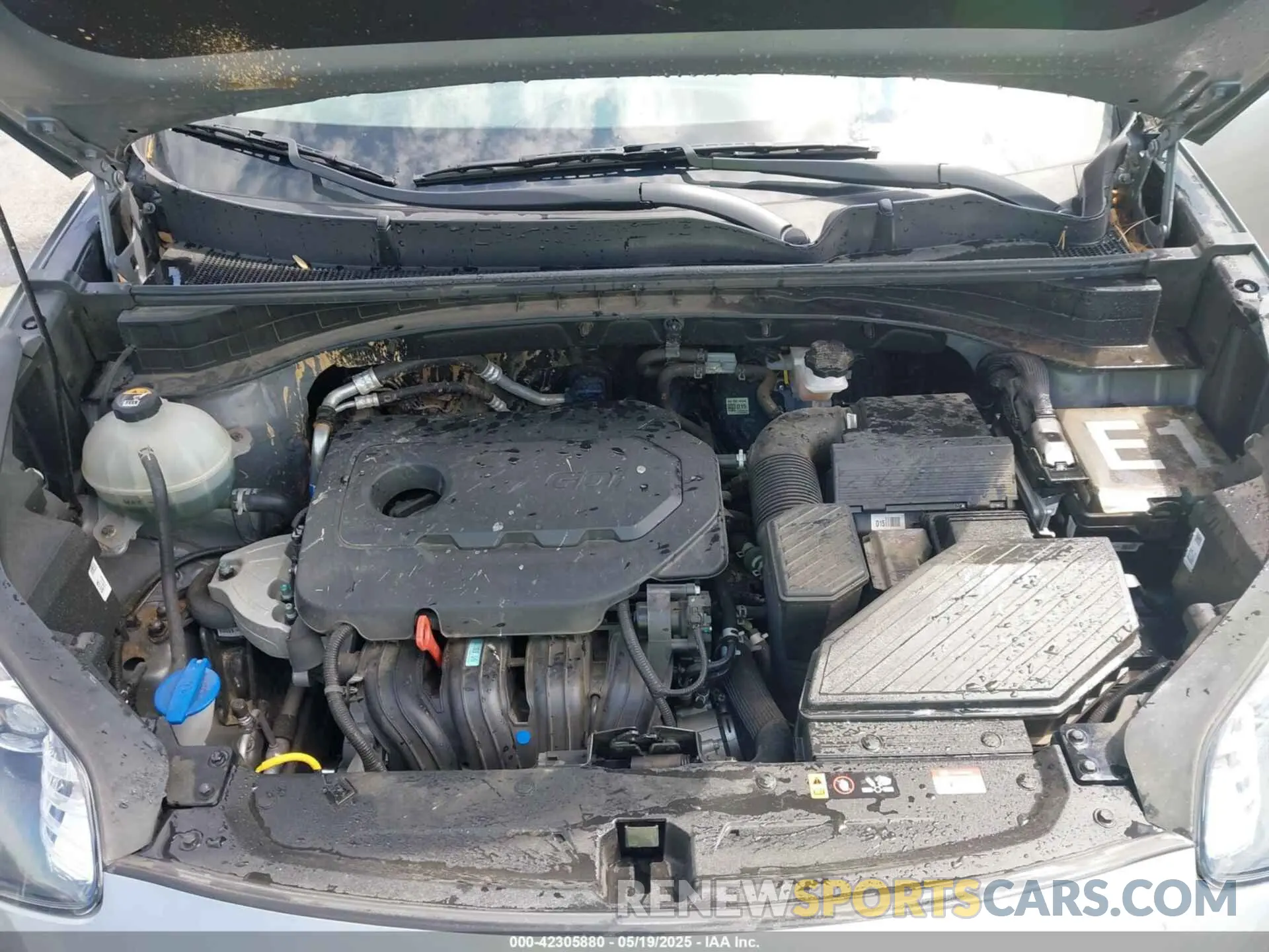 10 Photograph of a damaged car KNDPM3AC7L7827406 KIA SPORTAGE 2020