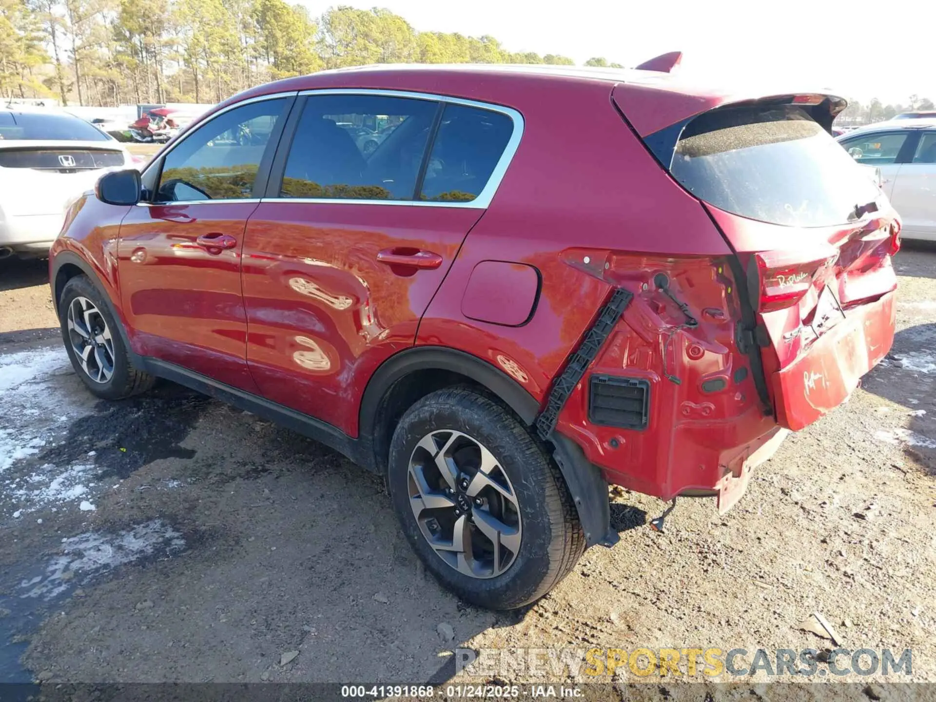3 Photograph of a damaged car KNDPM3AC7L7829575 KIA SPORTAGE 2020