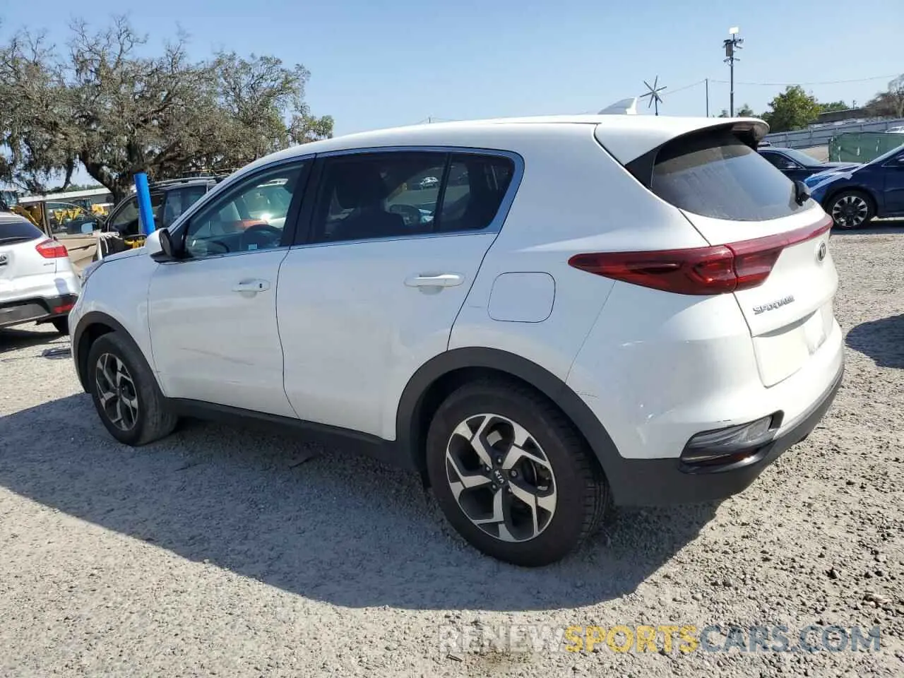 2 Photograph of a damaged car KNDPM3AC8L7638599 KIA SPORTAGE 2020