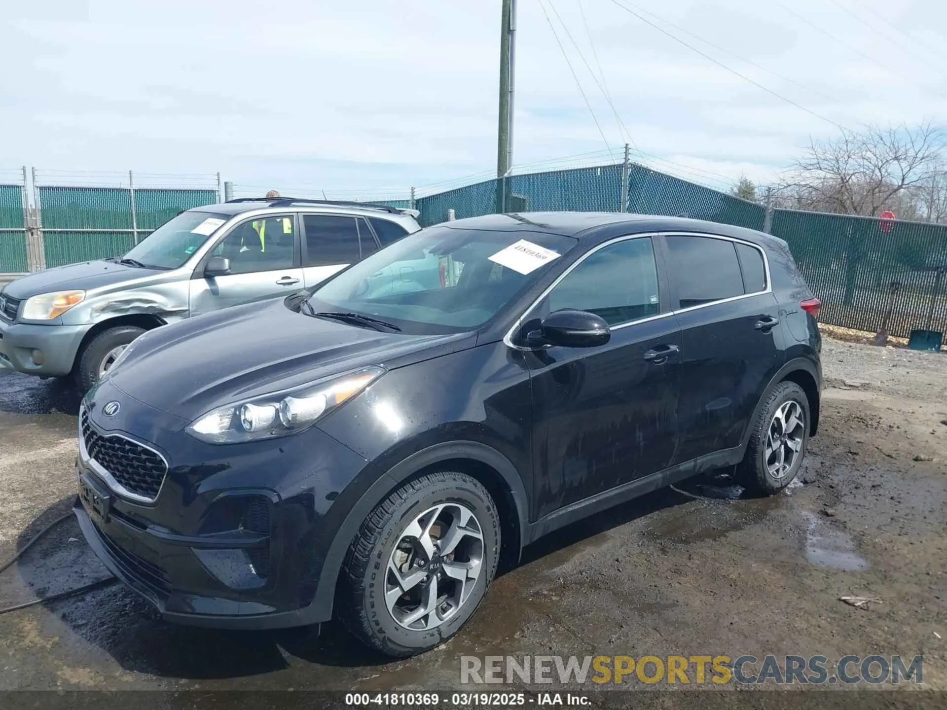 2 Photograph of a damaged car KNDPM3AC8L7651658 KIA SPORTAGE 2020