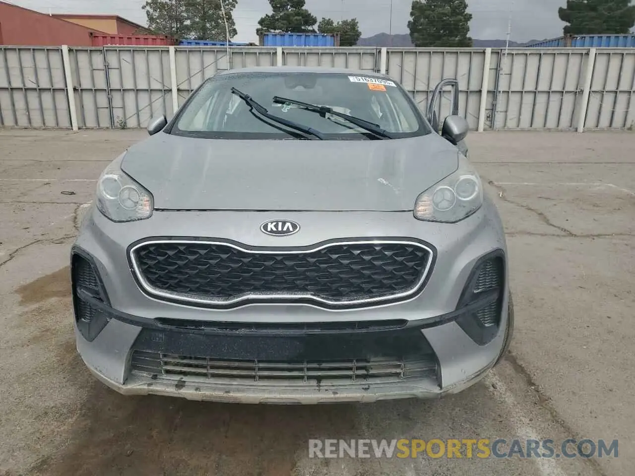 5 Photograph of a damaged car KNDPM3AC8L7652051 KIA SPORTAGE 2020