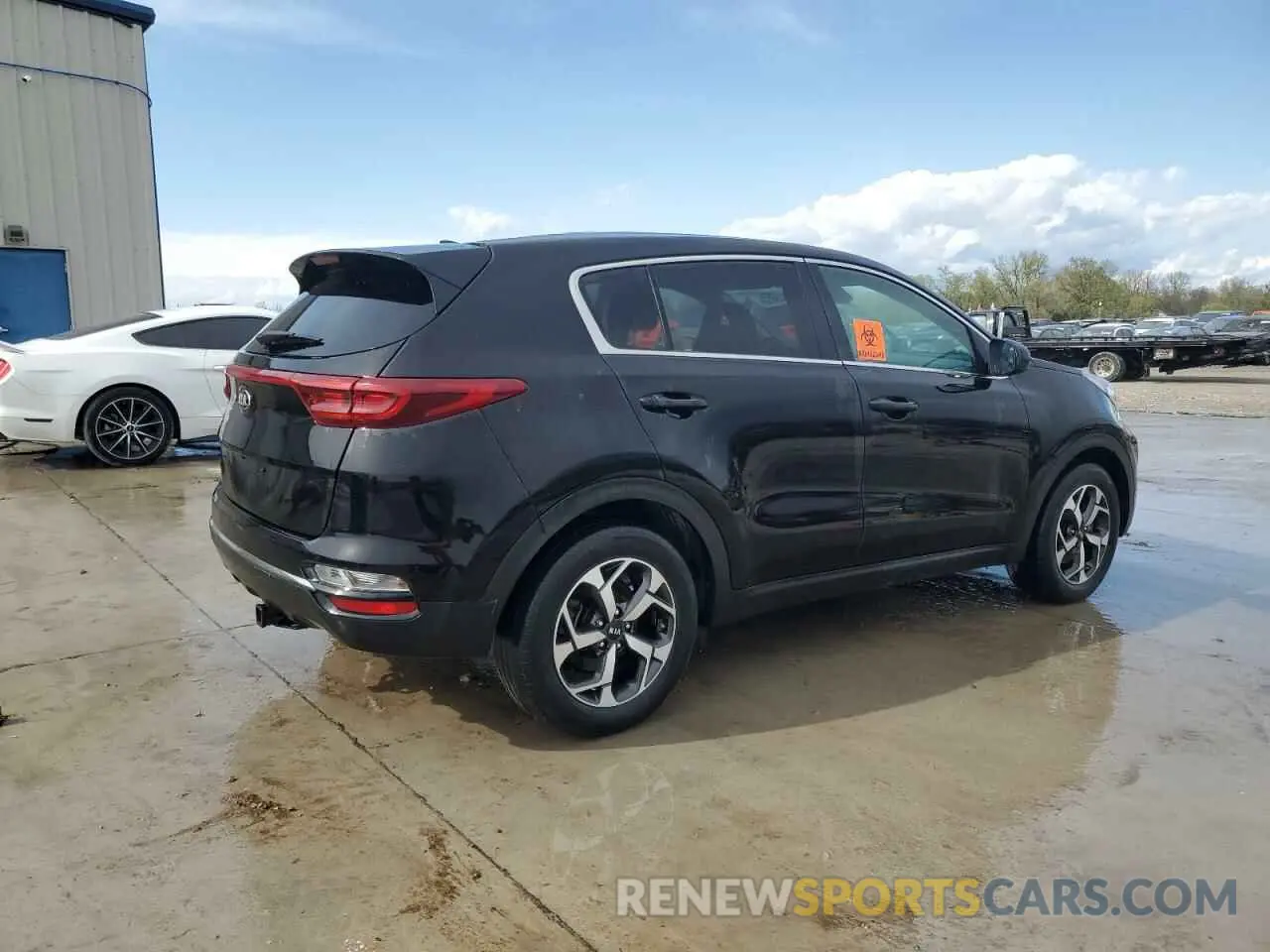 3 Photograph of a damaged car KNDPM3AC8L7707601 KIA SPORTAGE 2020