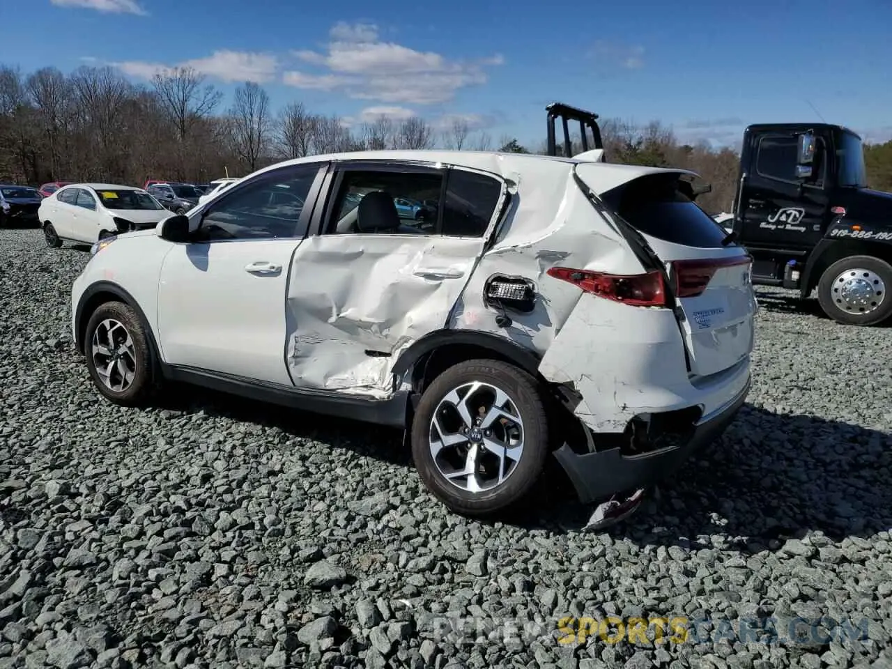2 Photograph of a damaged car KNDPM3AC8L7719960 KIA SPORTAGE 2020