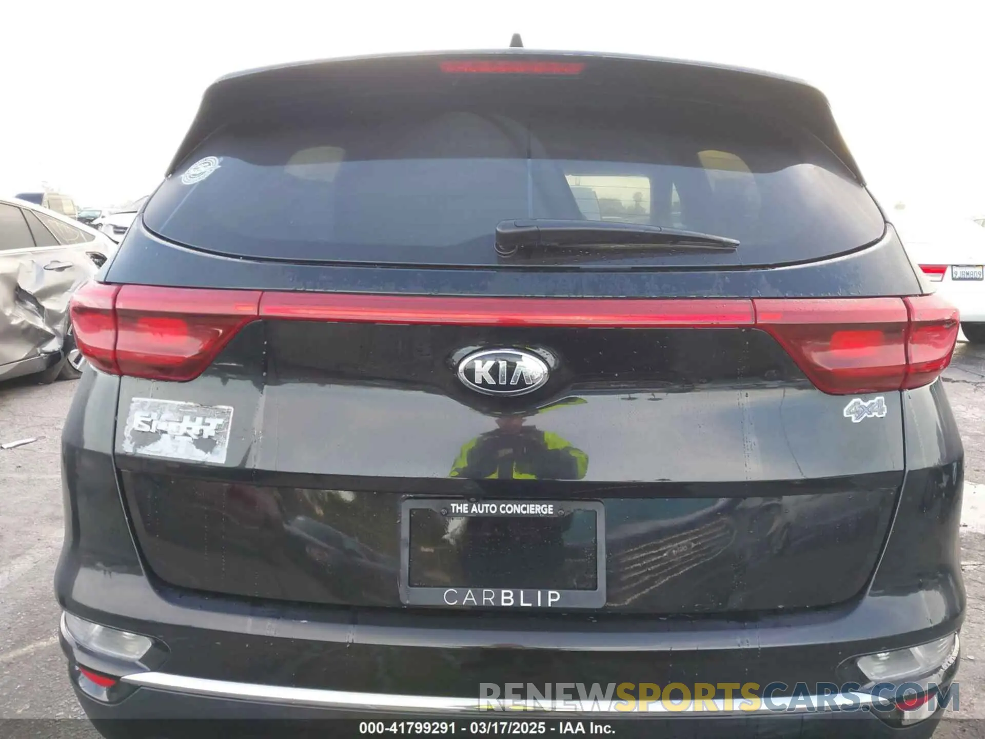15 Photograph of a damaged car KNDPM3AC8L7739612 KIA SPORTAGE 2020