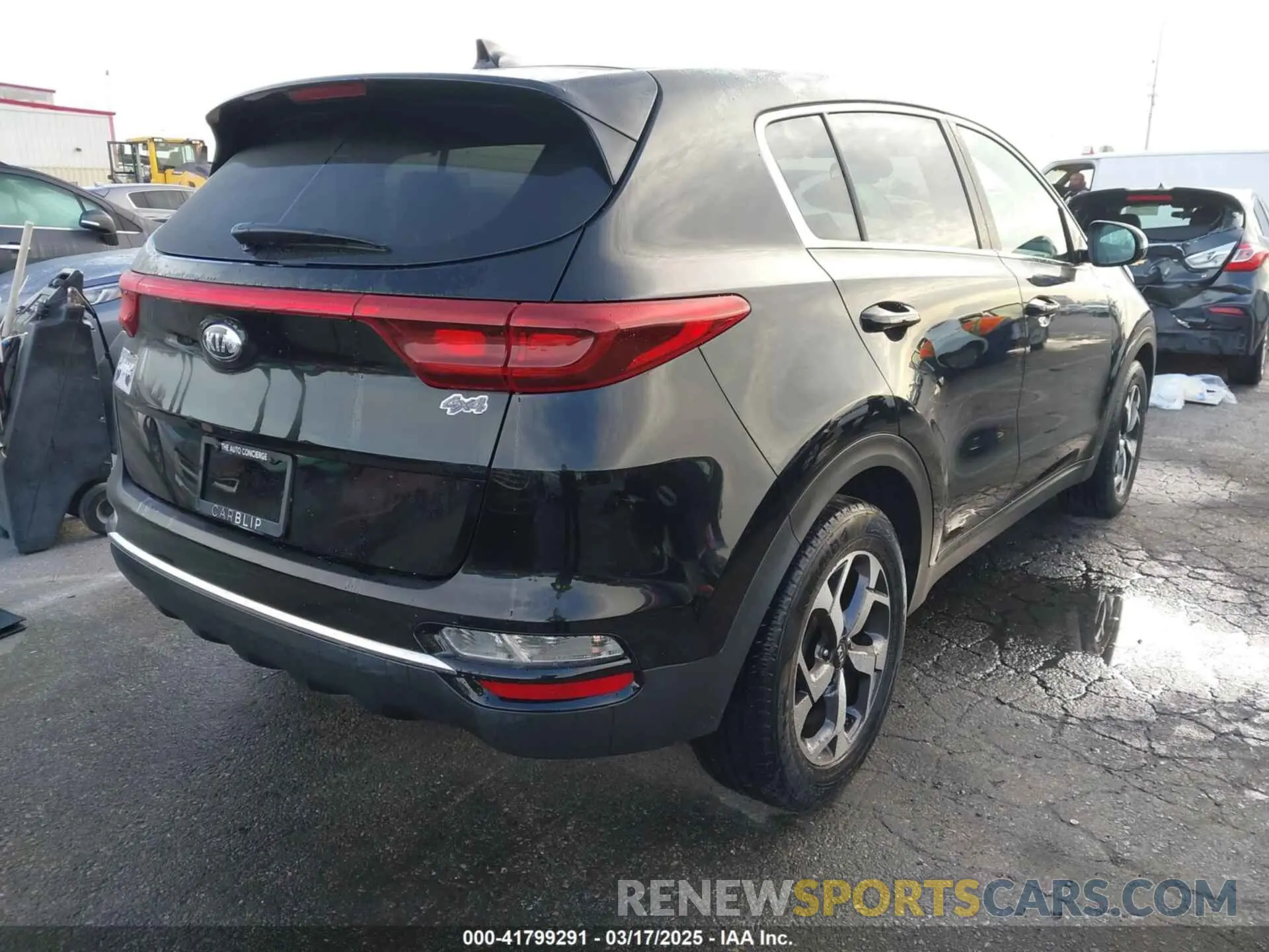 4 Photograph of a damaged car KNDPM3AC8L7739612 KIA SPORTAGE 2020