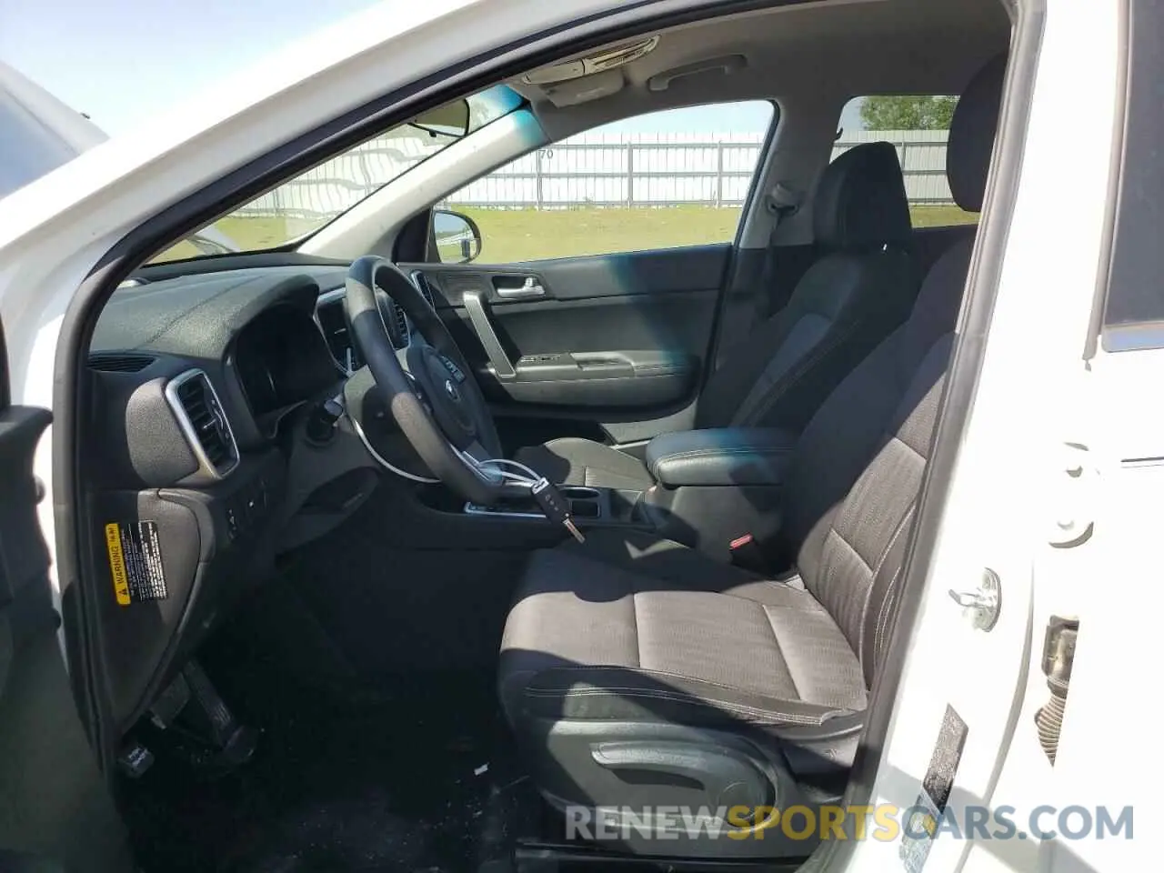 7 Photograph of a damaged car KNDPM3AC8L7775641 KIA SPORTAGE 2020