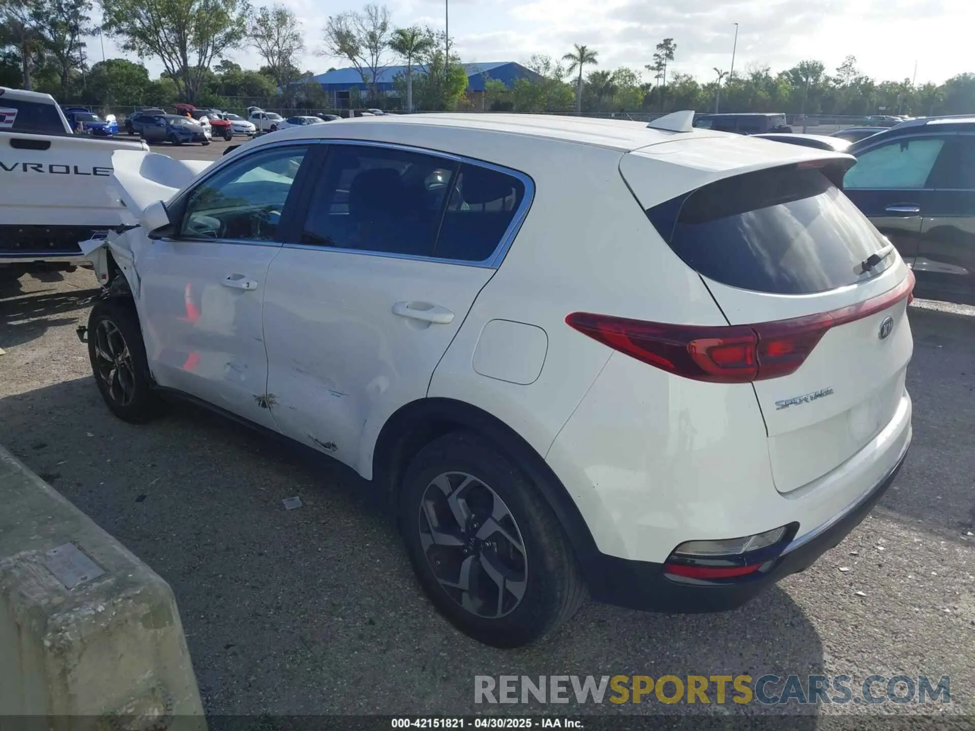 3 Photograph of a damaged car KNDPM3AC8L7781150 KIA SPORTAGE 2020