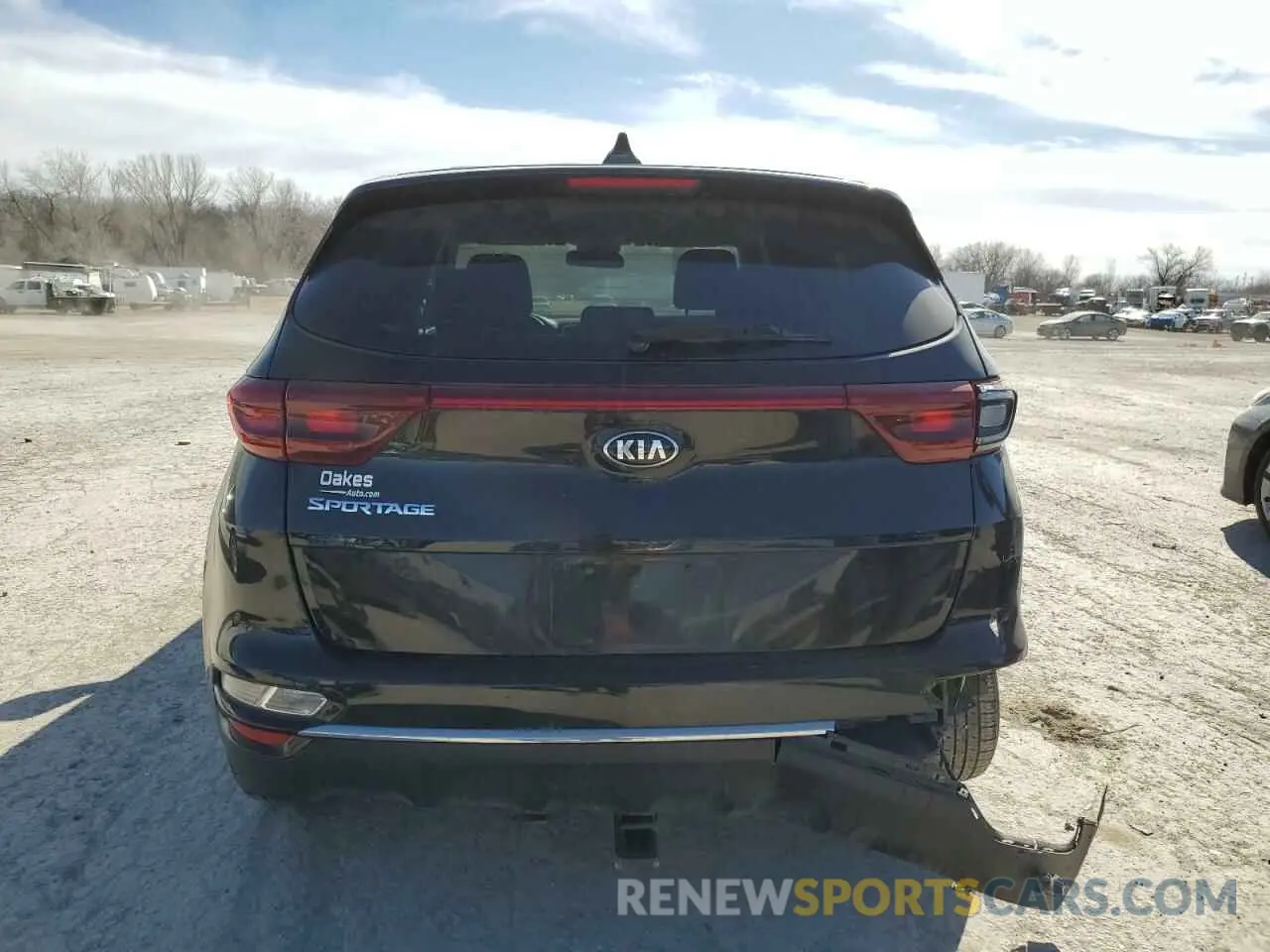 6 Photograph of a damaged car KNDPM3AC8L7824319 KIA SPORTAGE 2020
