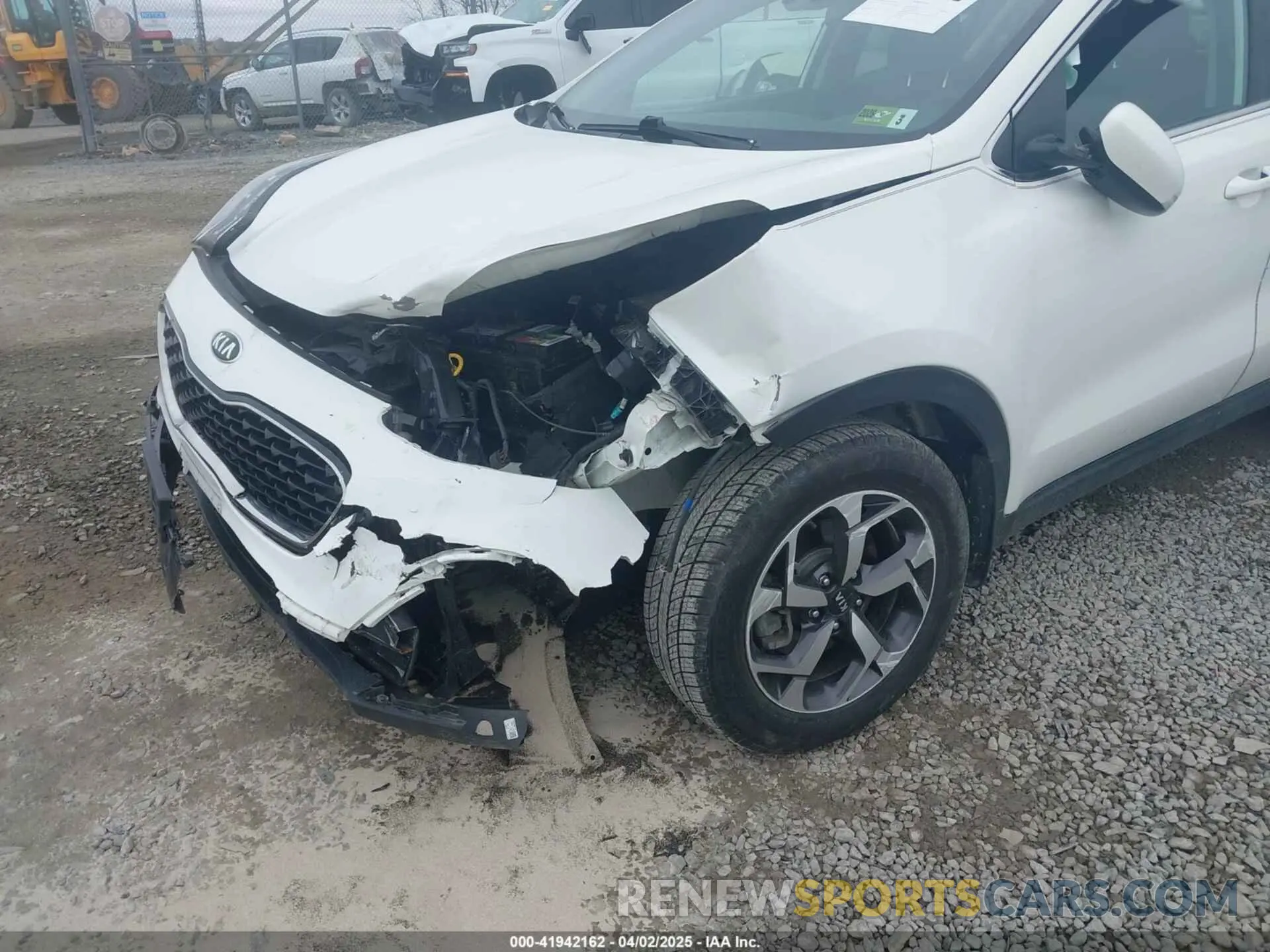 6 Photograph of a damaged car KNDPM3AC9L7693983 KIA SPORTAGE 2020
