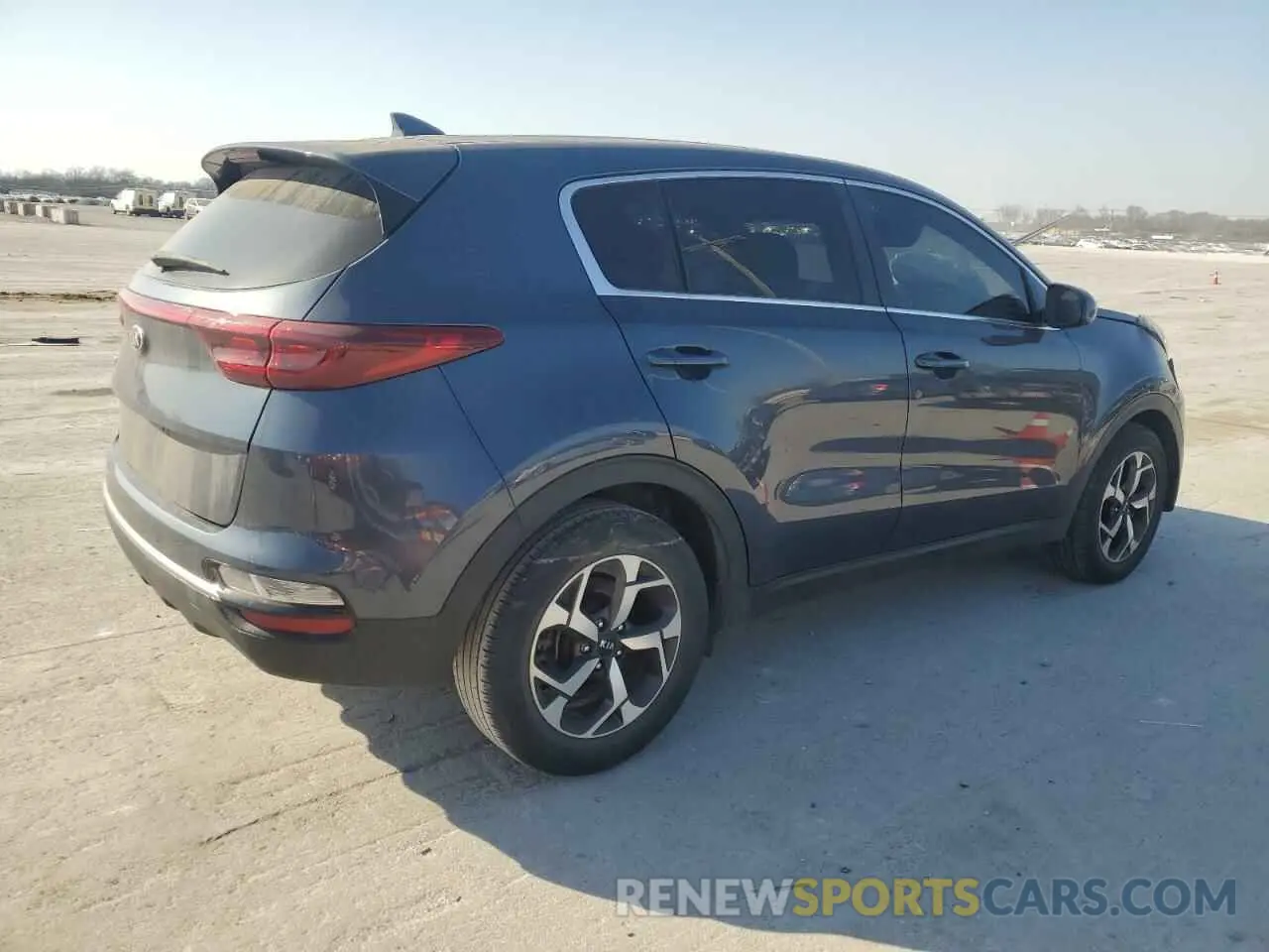 3 Photograph of a damaged car KNDPM3AC9L7727033 KIA SPORTAGE 2020