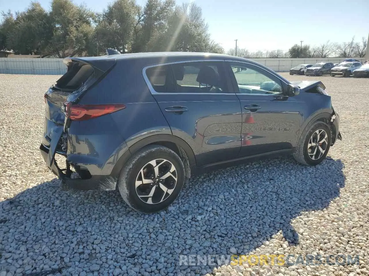 3 Photograph of a damaged car KNDPM3AC9L7745645 KIA SPORTAGE 2020