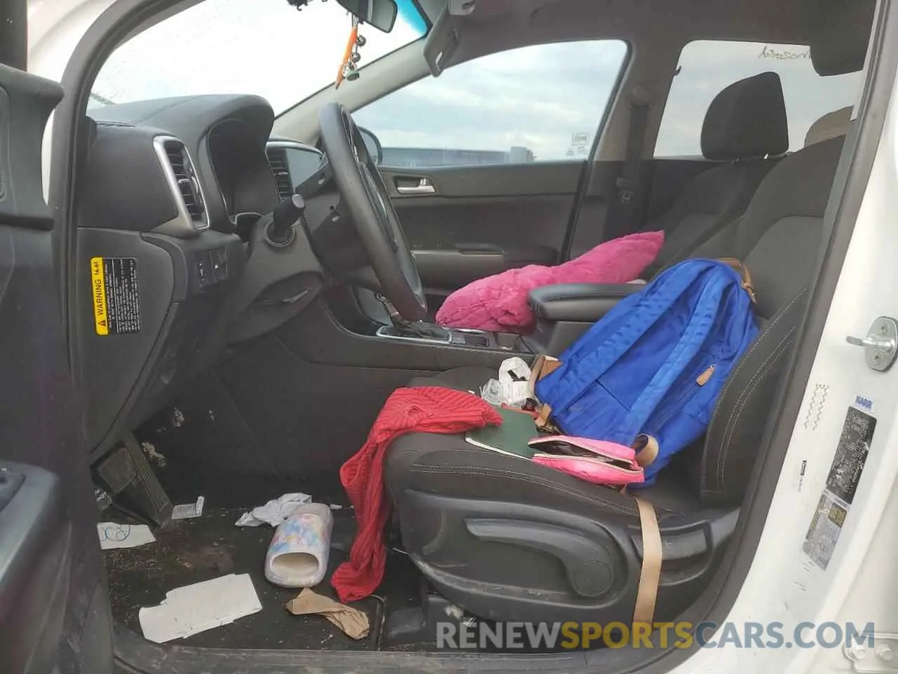 7 Photograph of a damaged car KNDPM3AC9L7773820 KIA SPORTAGE 2020
