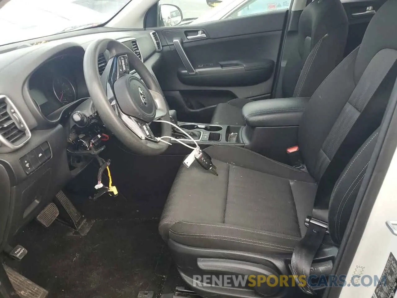 7 Photograph of a damaged car KNDPM3AC9L7787460 KIA SPORTAGE 2020