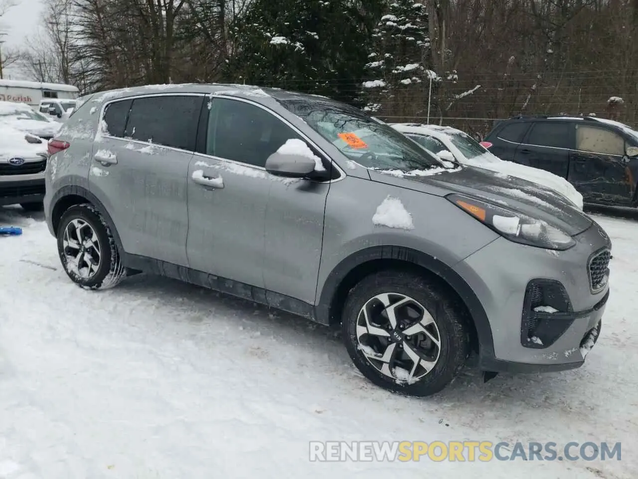 4 Photograph of a damaged car KNDPM3AC9L7821932 KIA SPORTAGE 2020