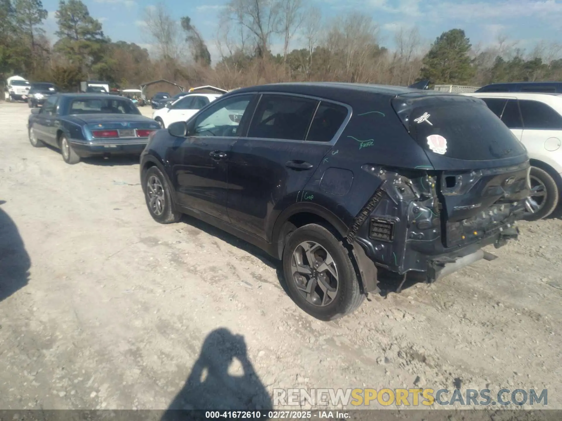 3 Photograph of a damaged car KNDPM3AC9L7830341 KIA SPORTAGE 2020
