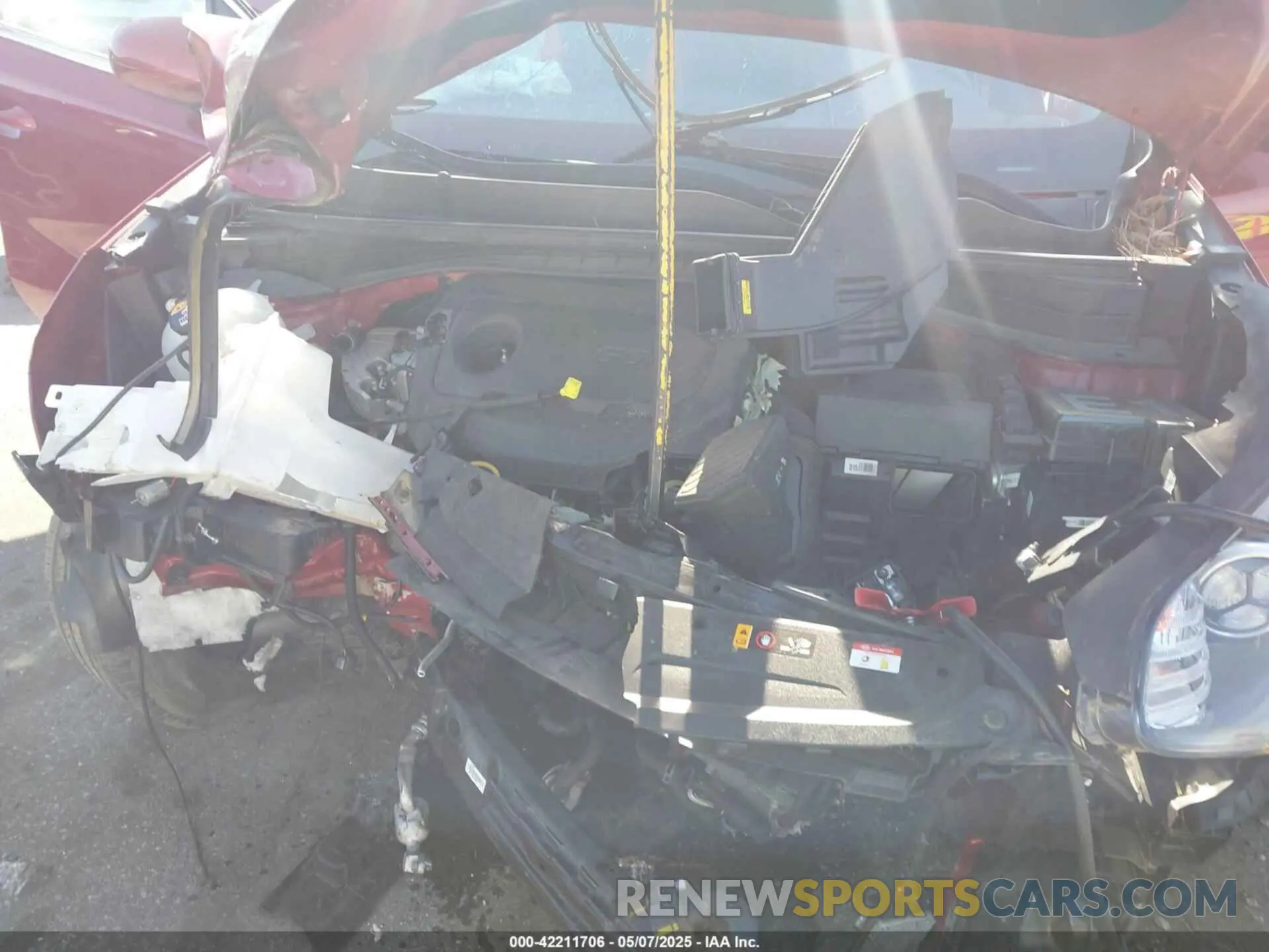 19 Photograph of a damaged car KNDPM3AC9L7835944 KIA SPORTAGE 2020