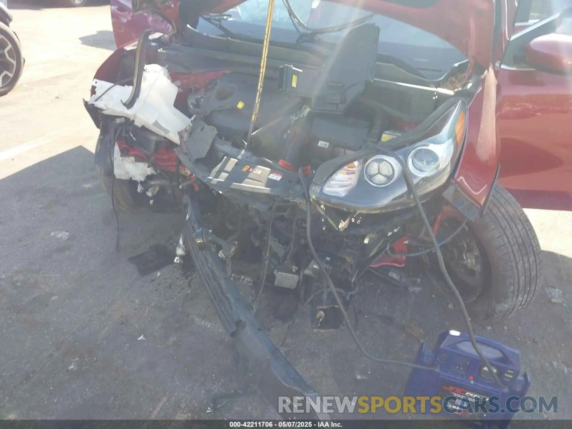 6 Photograph of a damaged car KNDPM3AC9L7835944 KIA SPORTAGE 2020