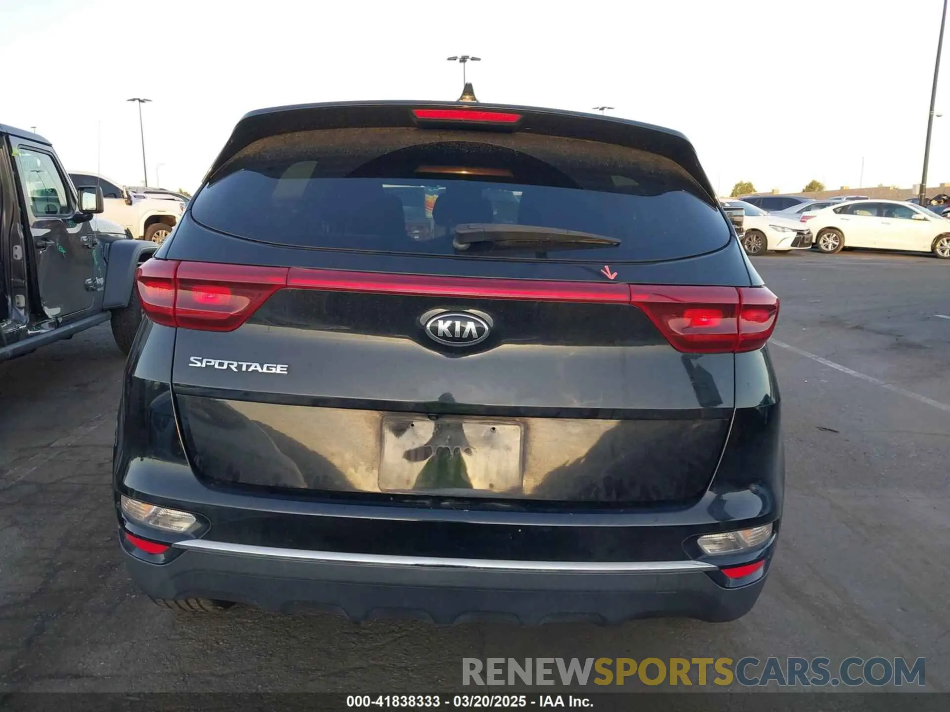 17 Photograph of a damaged car KNDPM3ACXL7651581 KIA SPORTAGE 2020
