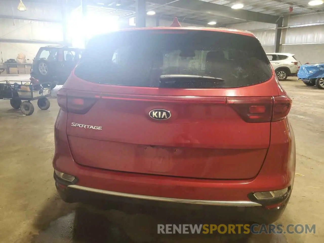 6 Photograph of a damaged car KNDPM3ACXL7725095 KIA SPORTAGE 2020
