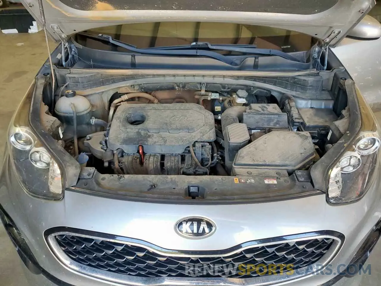 12 Photograph of a damaged car KNDPM3ACXL7775608 KIA SPORTAGE 2020